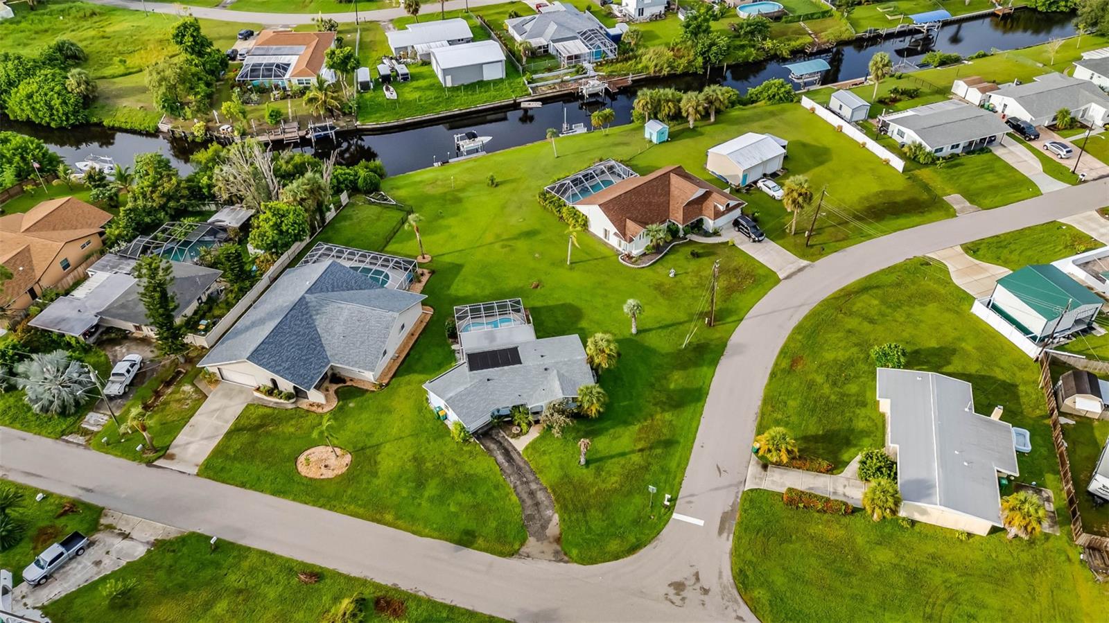 Image 46 of 61 For 123 Revere Street Nw