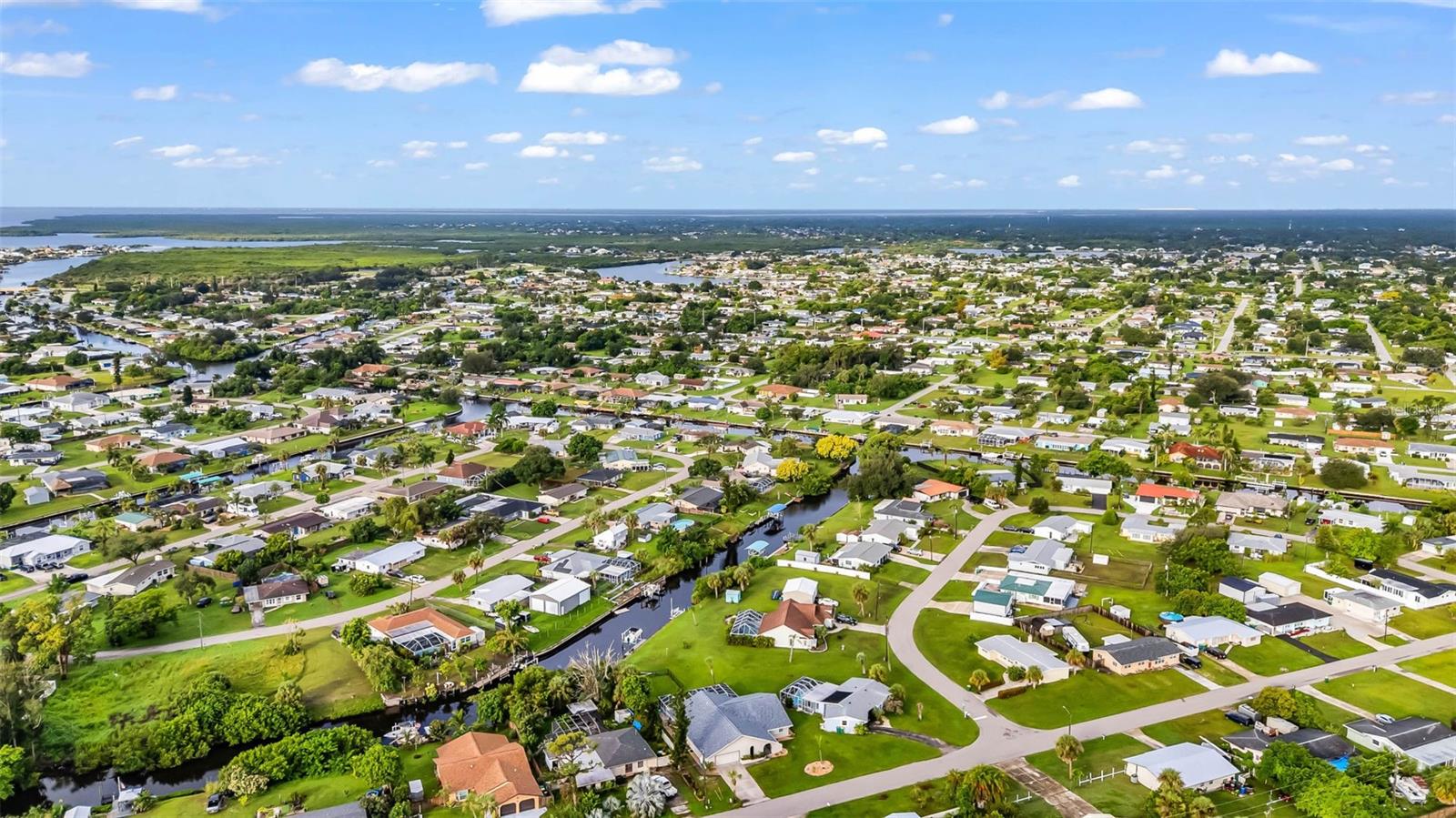 Image 54 of 61 For 123 Revere Street Nw