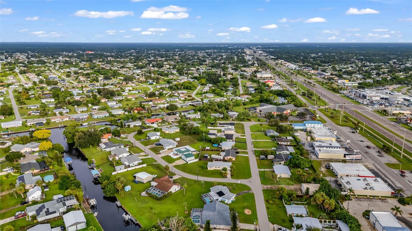 Image 56 of 61 For 123 Revere Street Nw