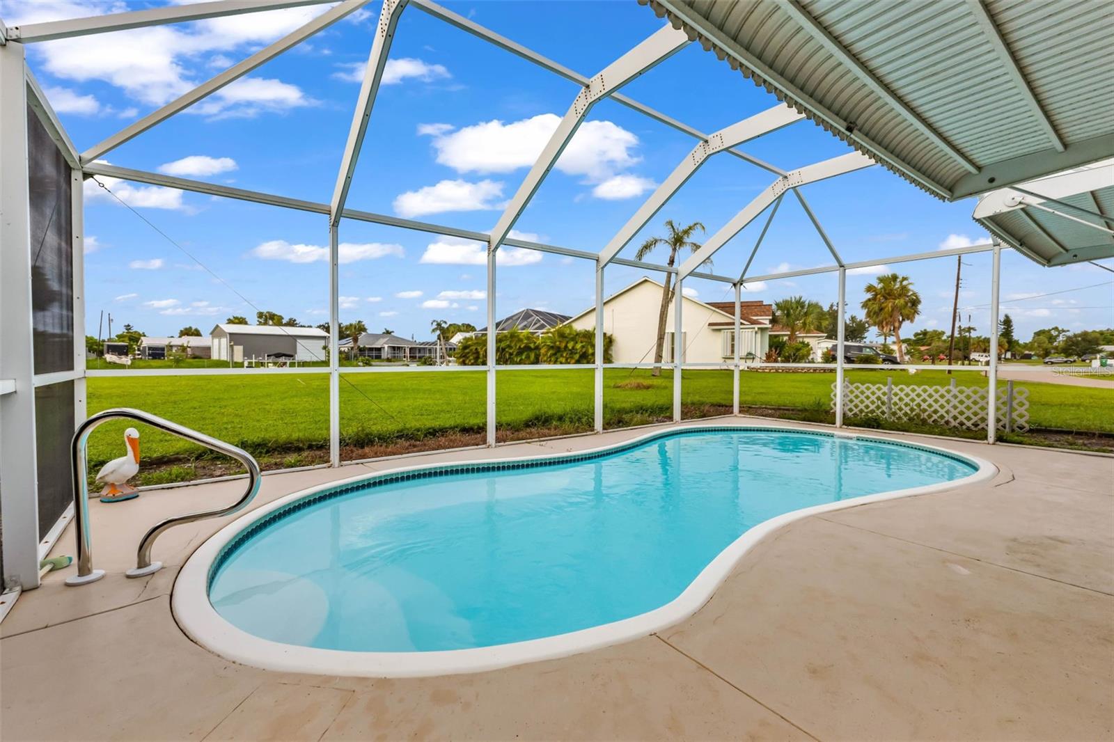 Image 6 of 61 For 123 Revere Street Nw