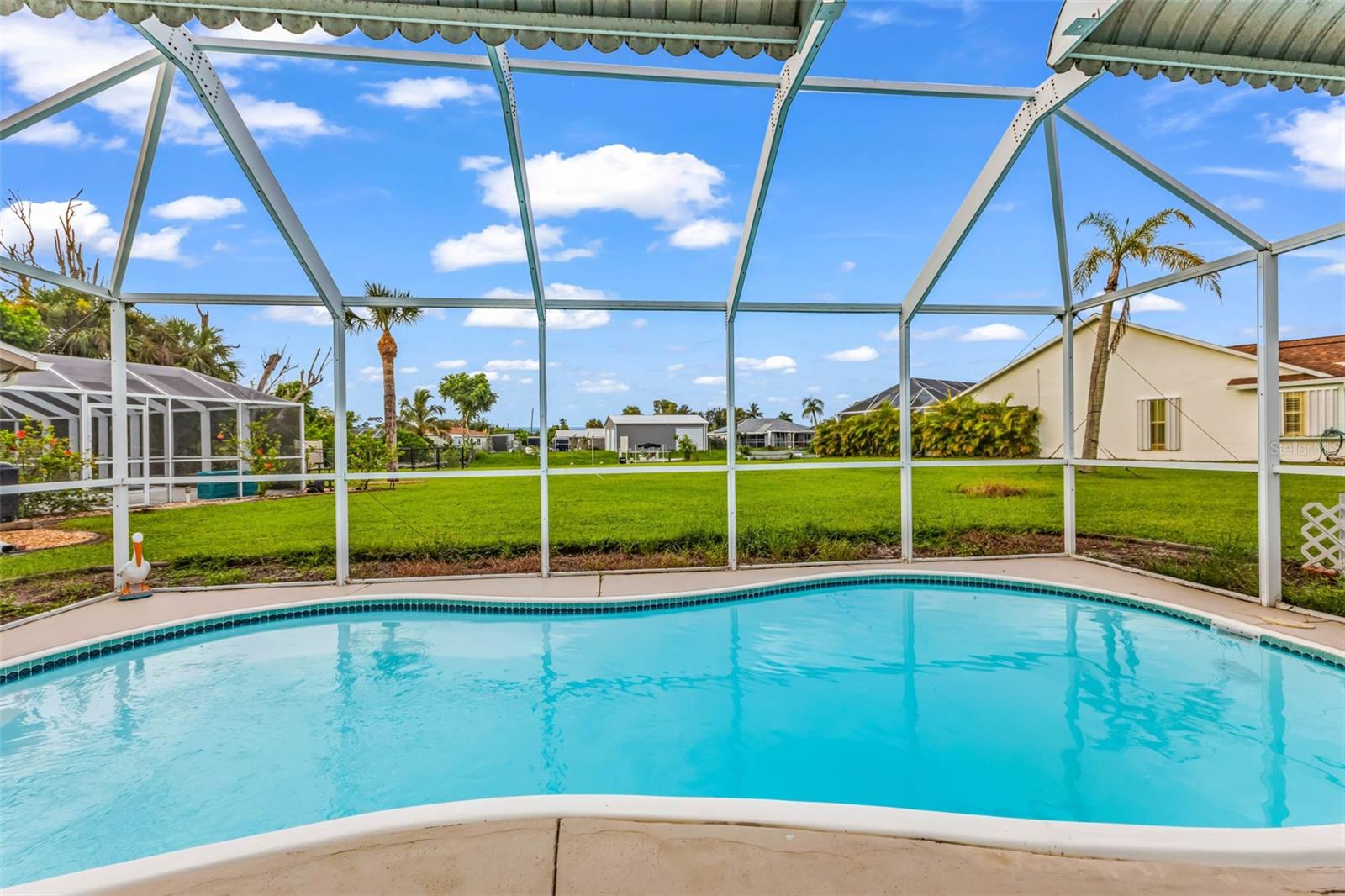 Image 7 of 61 For 123 Revere Street Nw