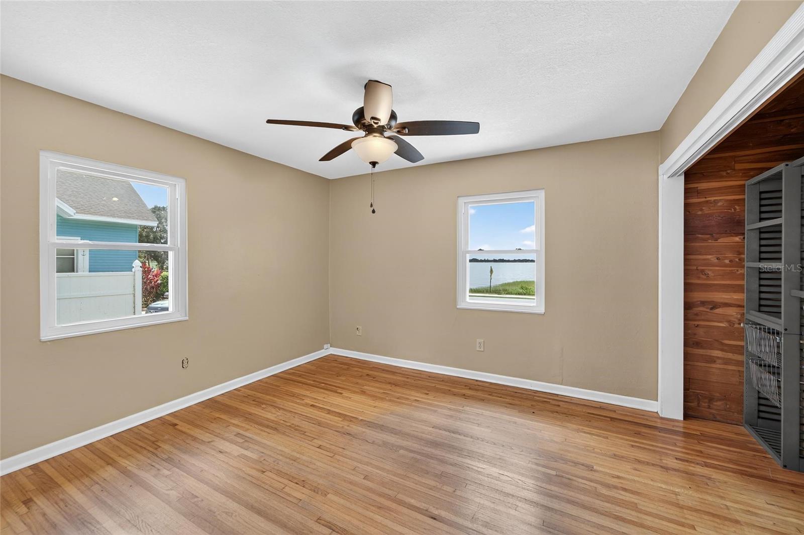 Image 24 of 43 For 1525 Lake Howard Drive