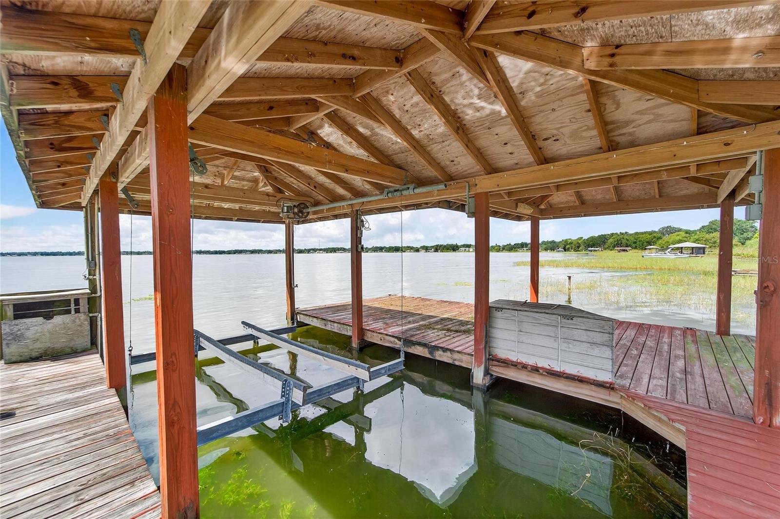 Image 40 of 43 For 1525 Lake Howard Drive