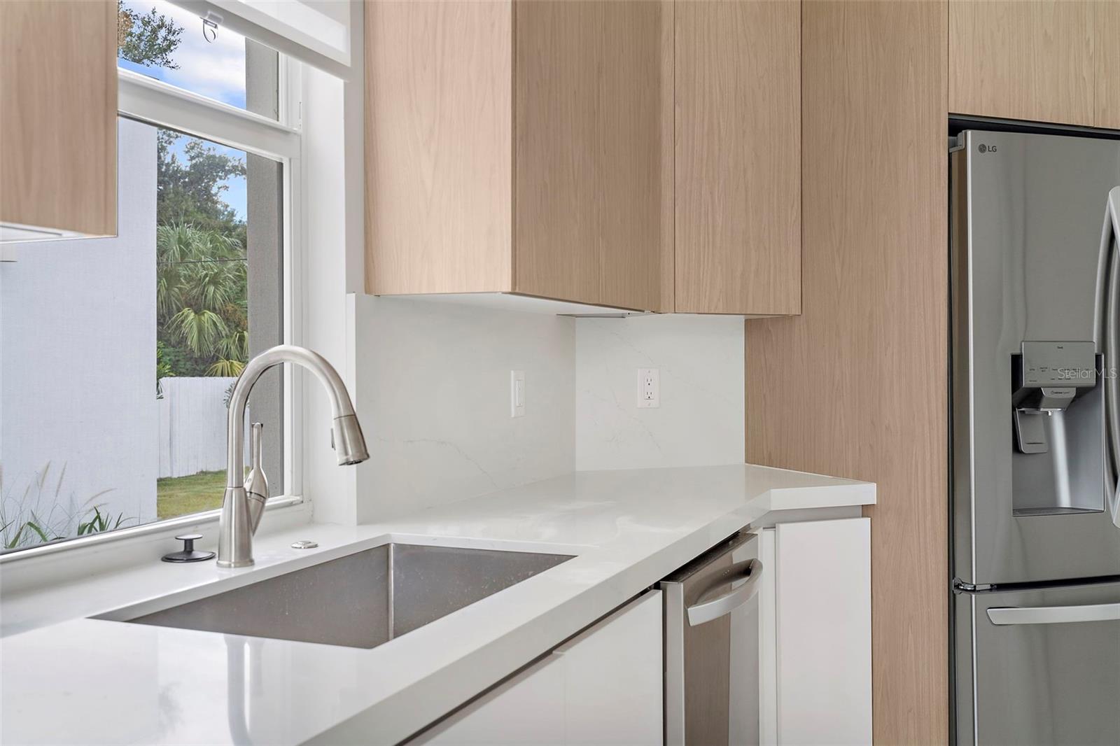 Image 29 of 89 For 4249 Cranberry Boulevard