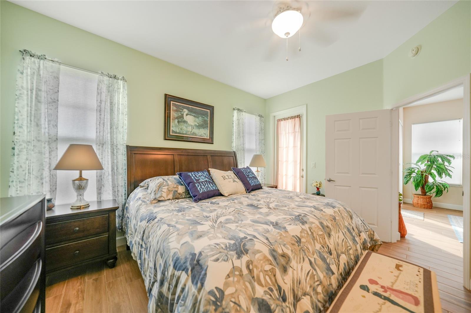 Image 19 of 49 For 17094 Acapulco Road 313