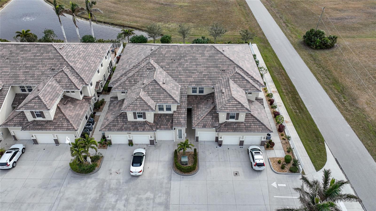 Image 41 of 49 For 17094 Acapulco Road 313