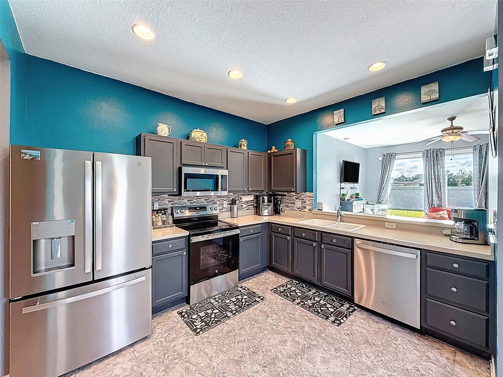 Image 10 of 66 For 1072 Hill Flower Drive