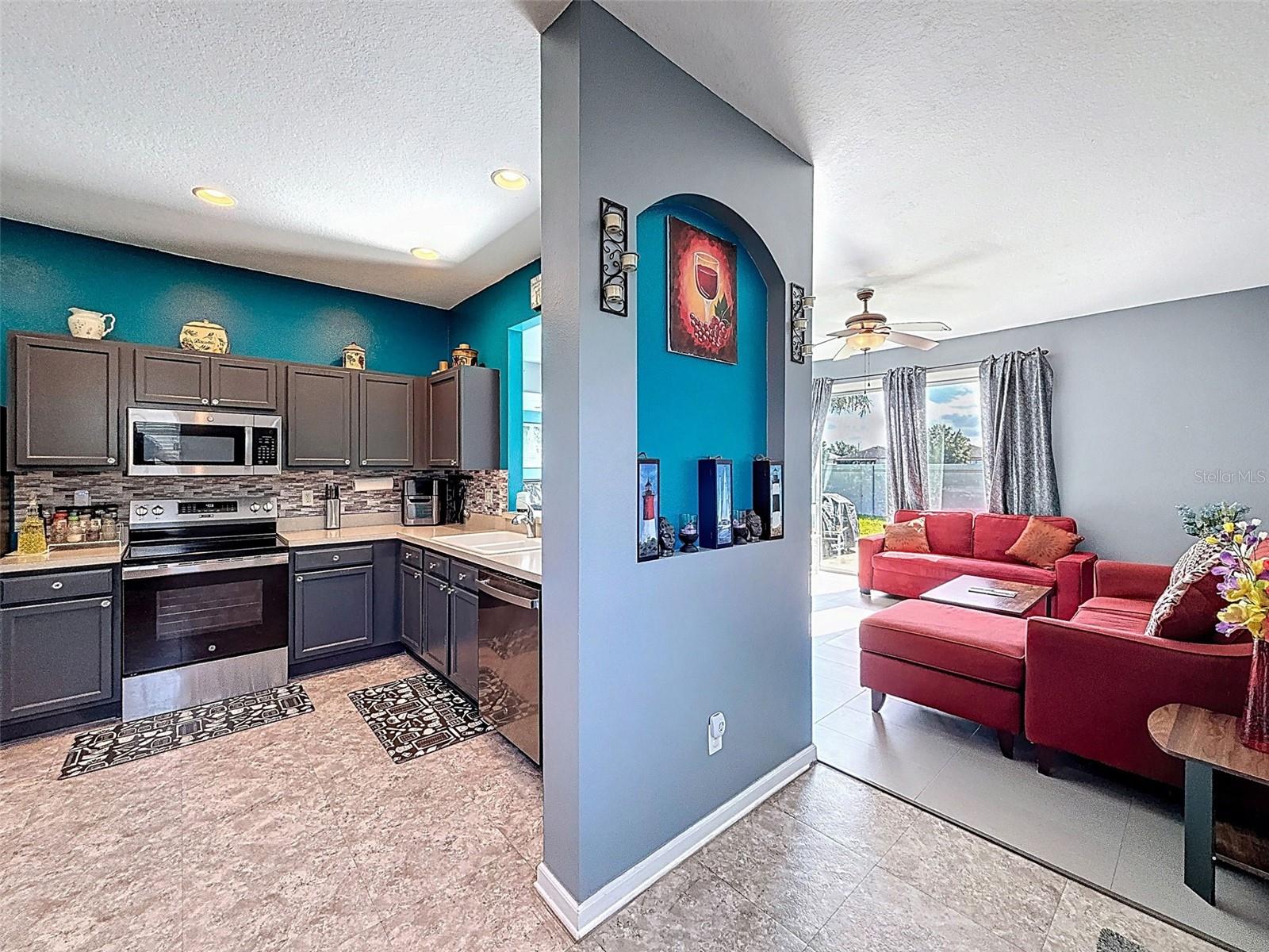 Image 14 of 66 For 1072 Hill Flower Drive