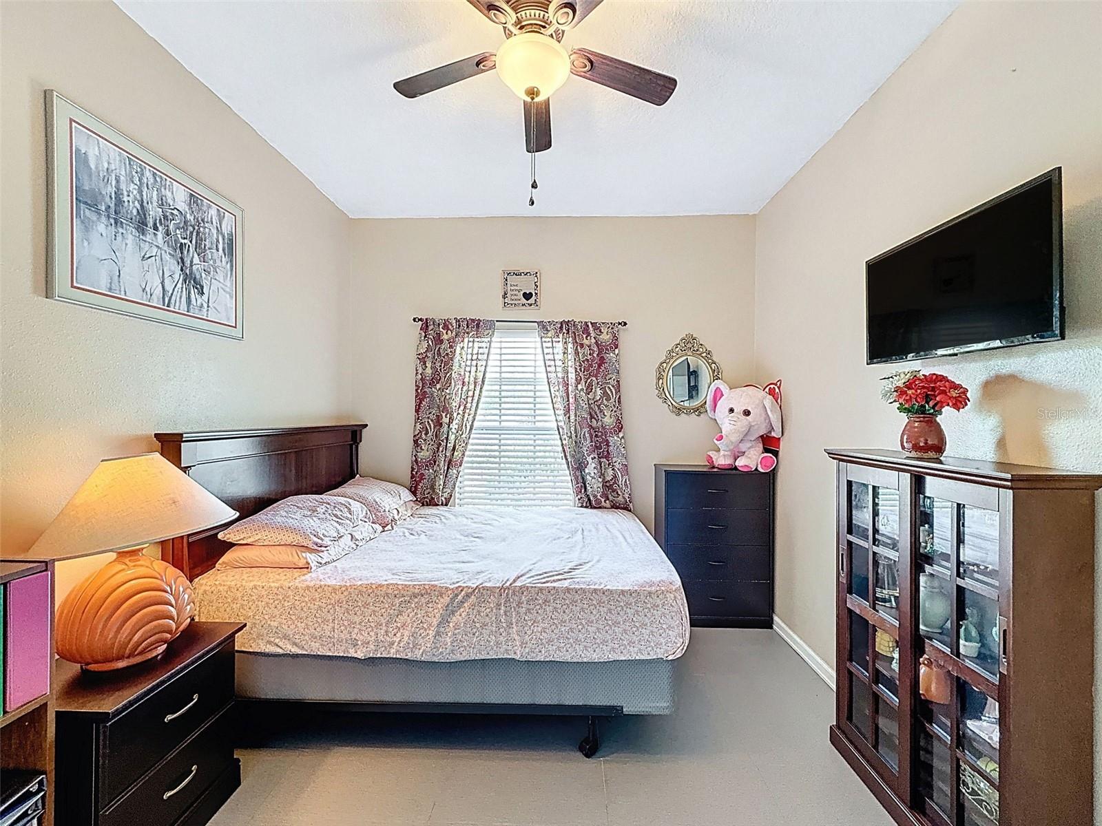 Image 40 of 66 For 1072 Hill Flower Drive