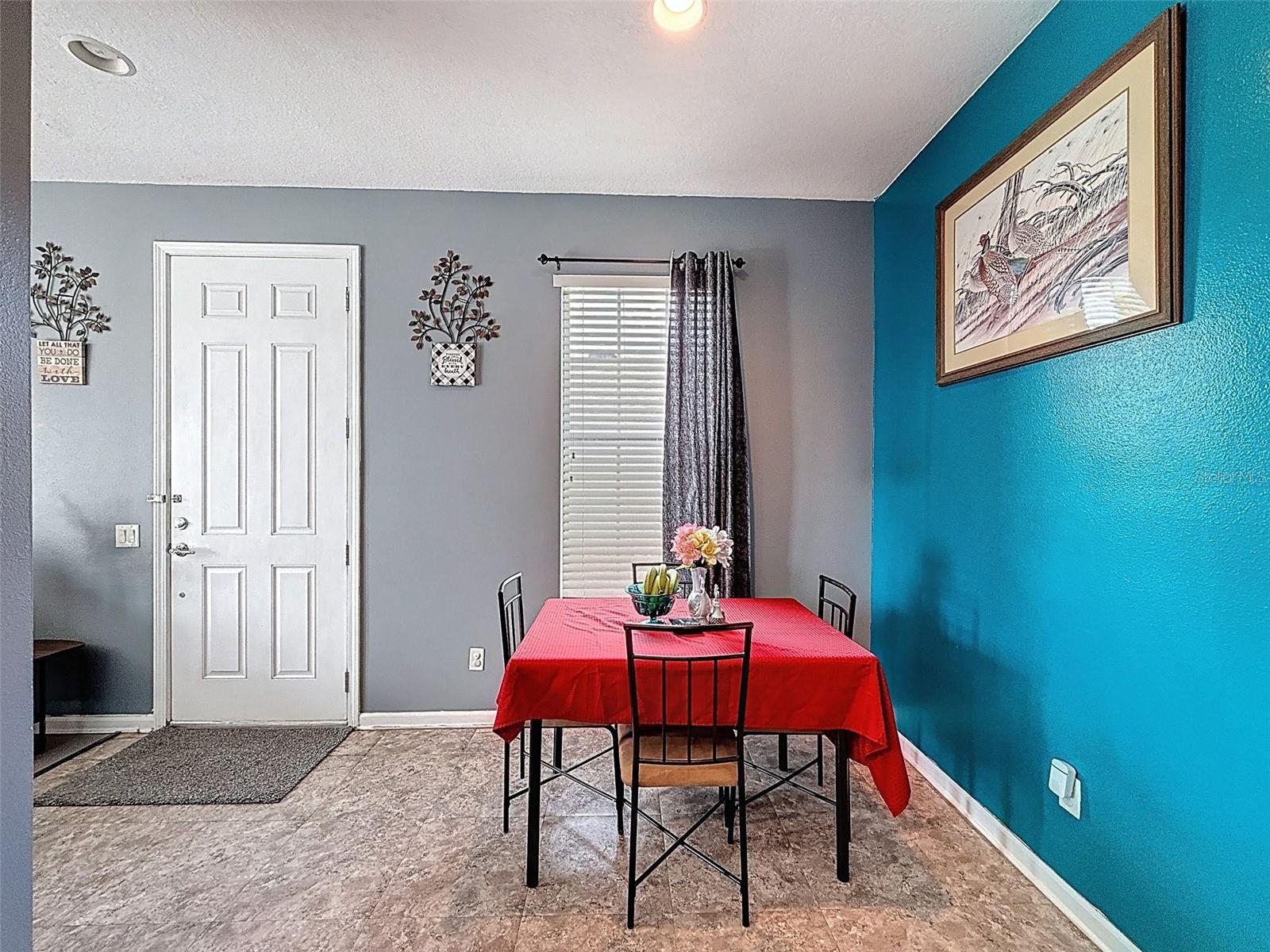 Image 5 of 66 For 1072 Hill Flower Drive