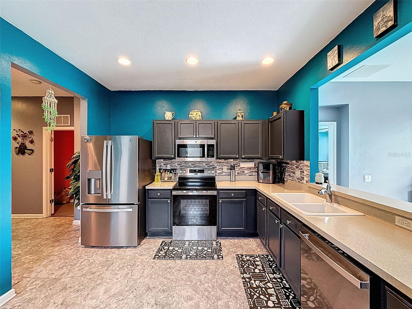 Image 8 of 66 For 1072 Hill Flower Drive