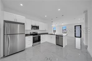 Image 16 of 38 For 928-930 Hepburn Avenue