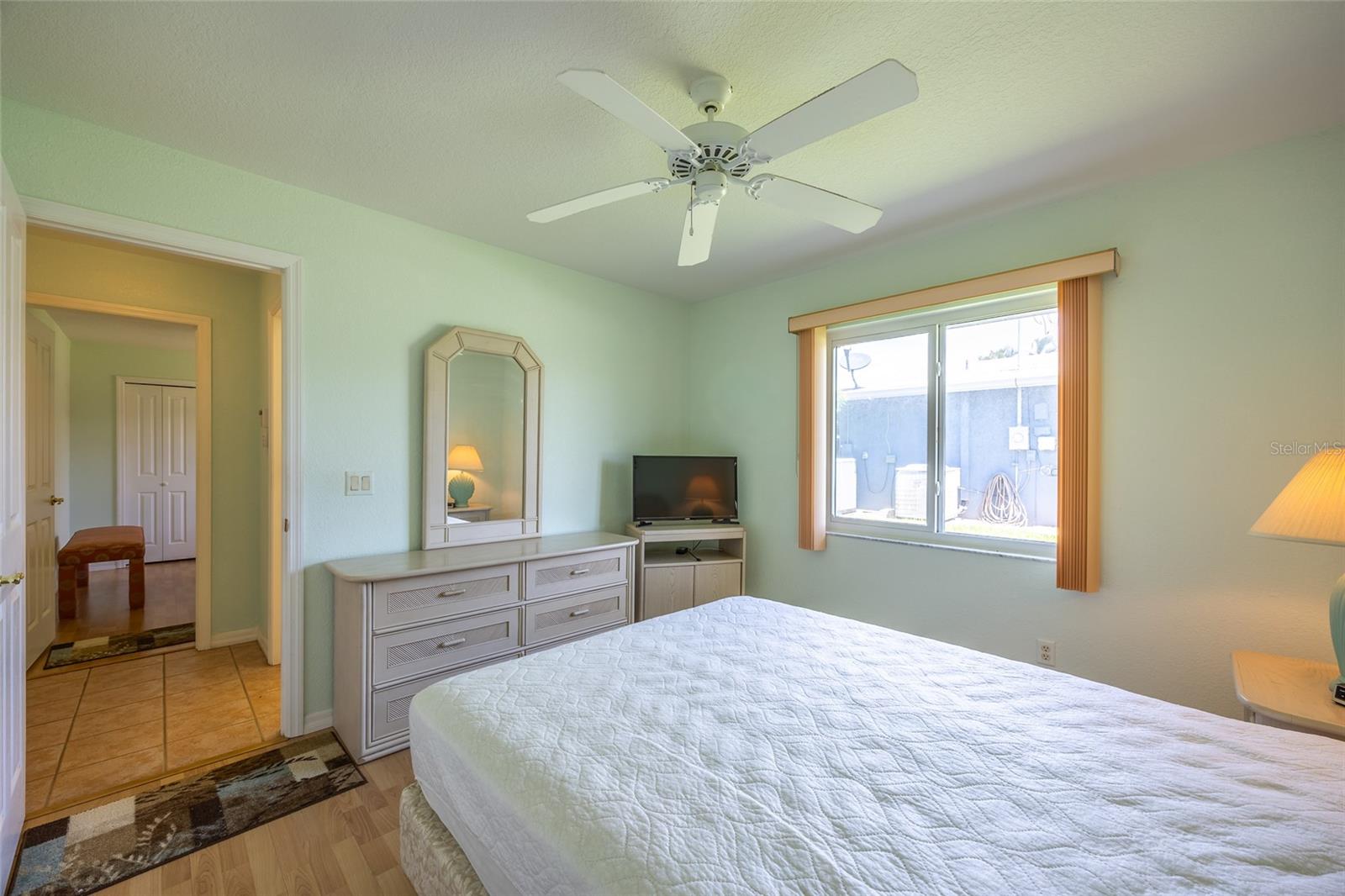 Image 30 of 45 For 3902 13th Avenue