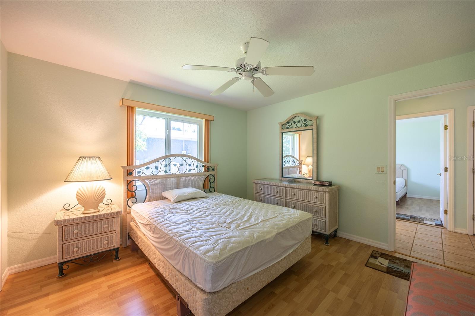 Image 31 of 45 For 3902 13th Avenue