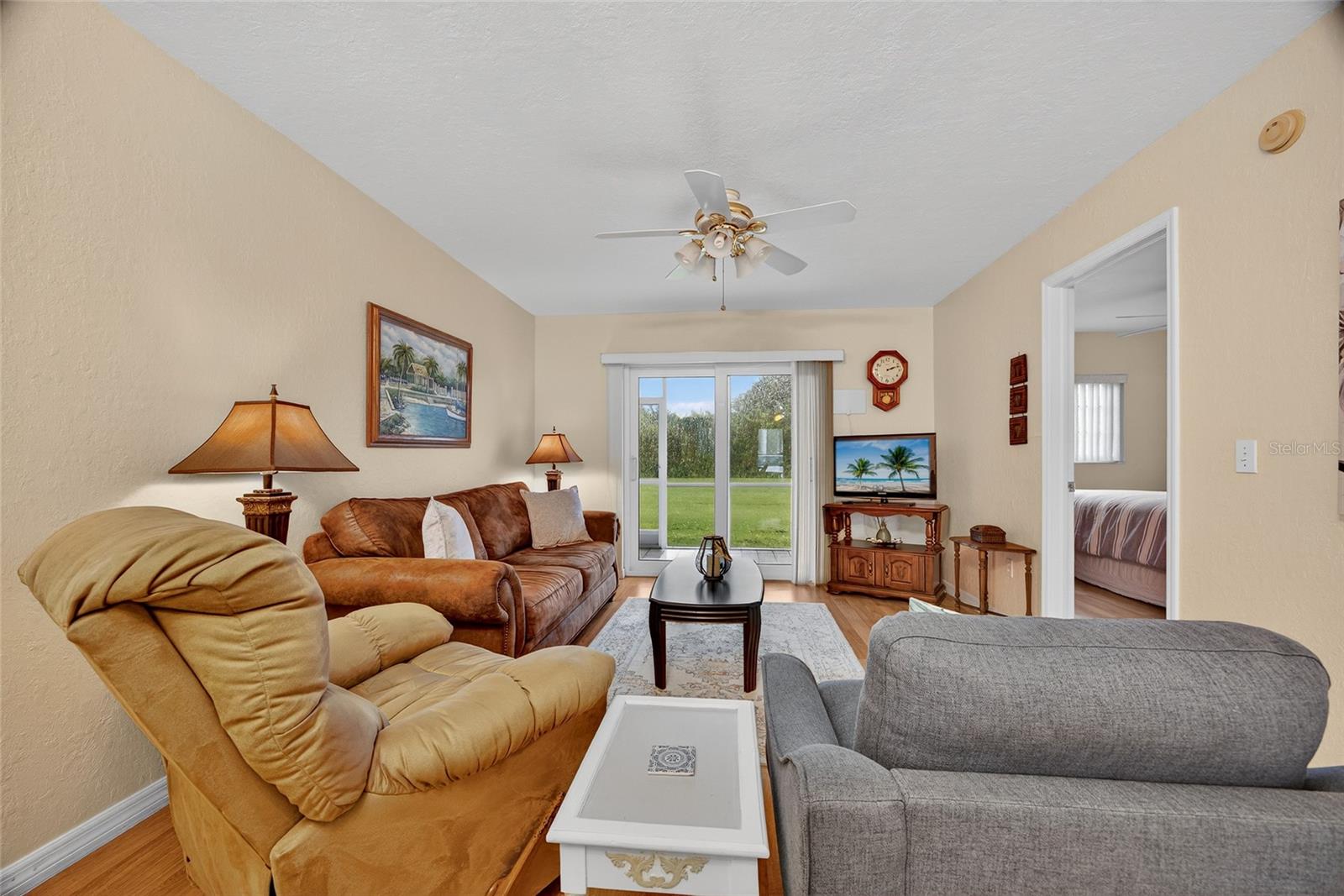 Image 10 of 35 For 3310 Loveland Boulevard 1504
