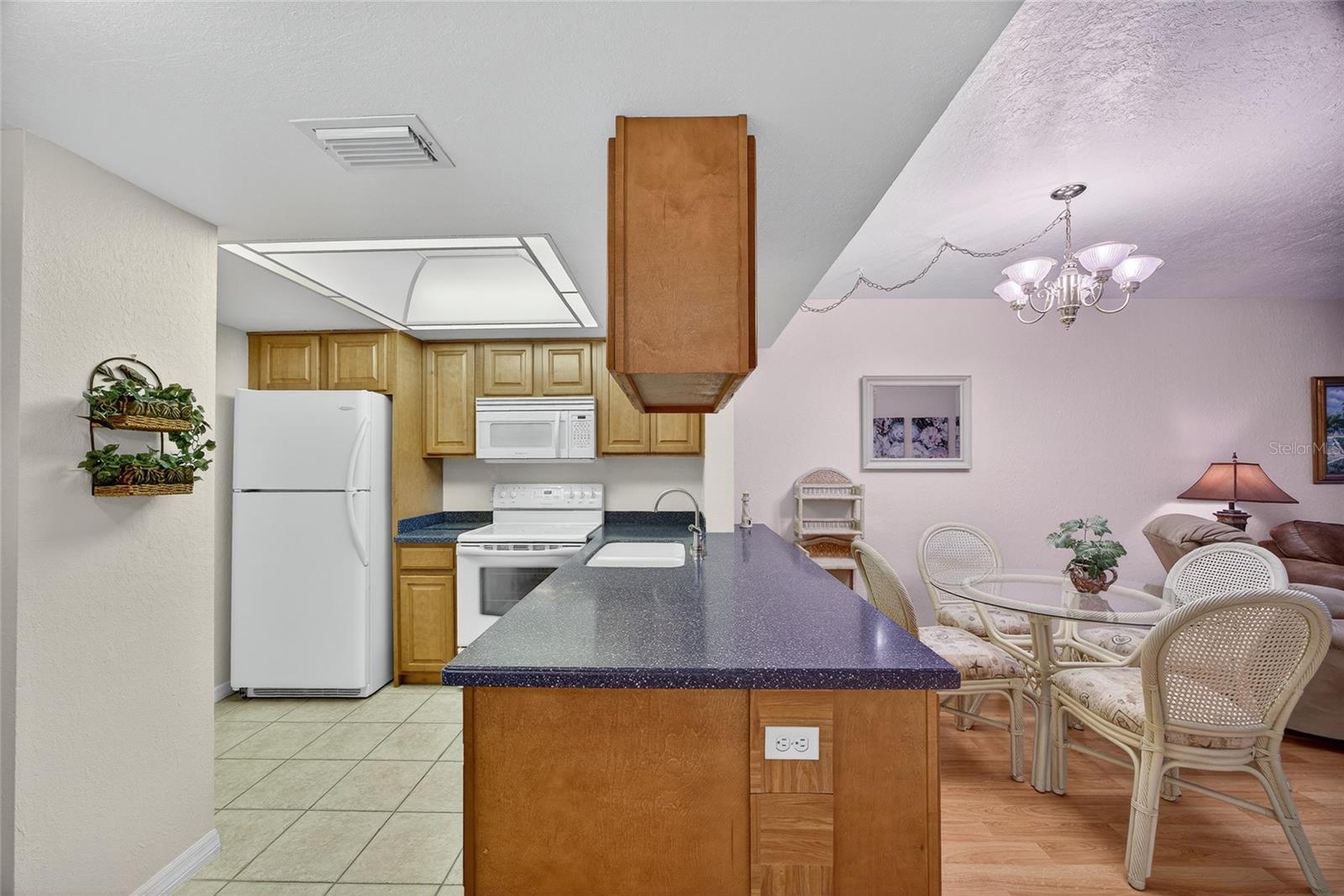 Image 5 of 35 For 3310 Loveland Boulevard 1504