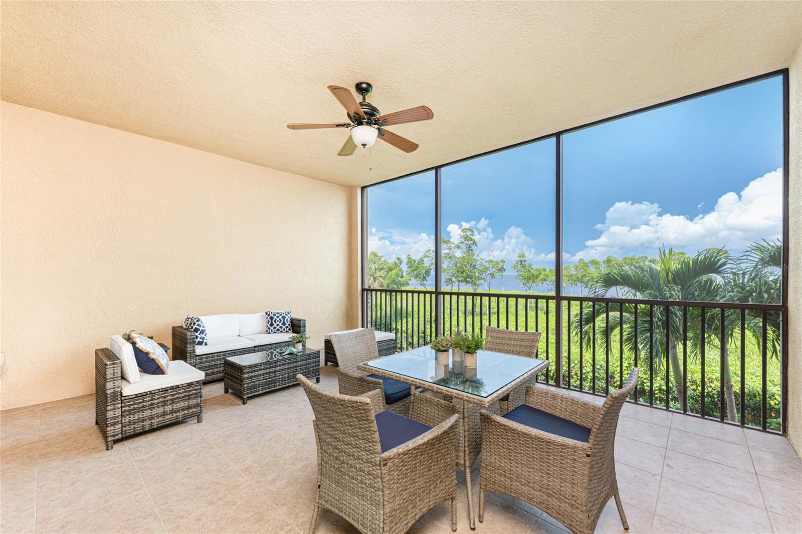 Image 11 of 97 For 87 Vivante Boulevard 8723