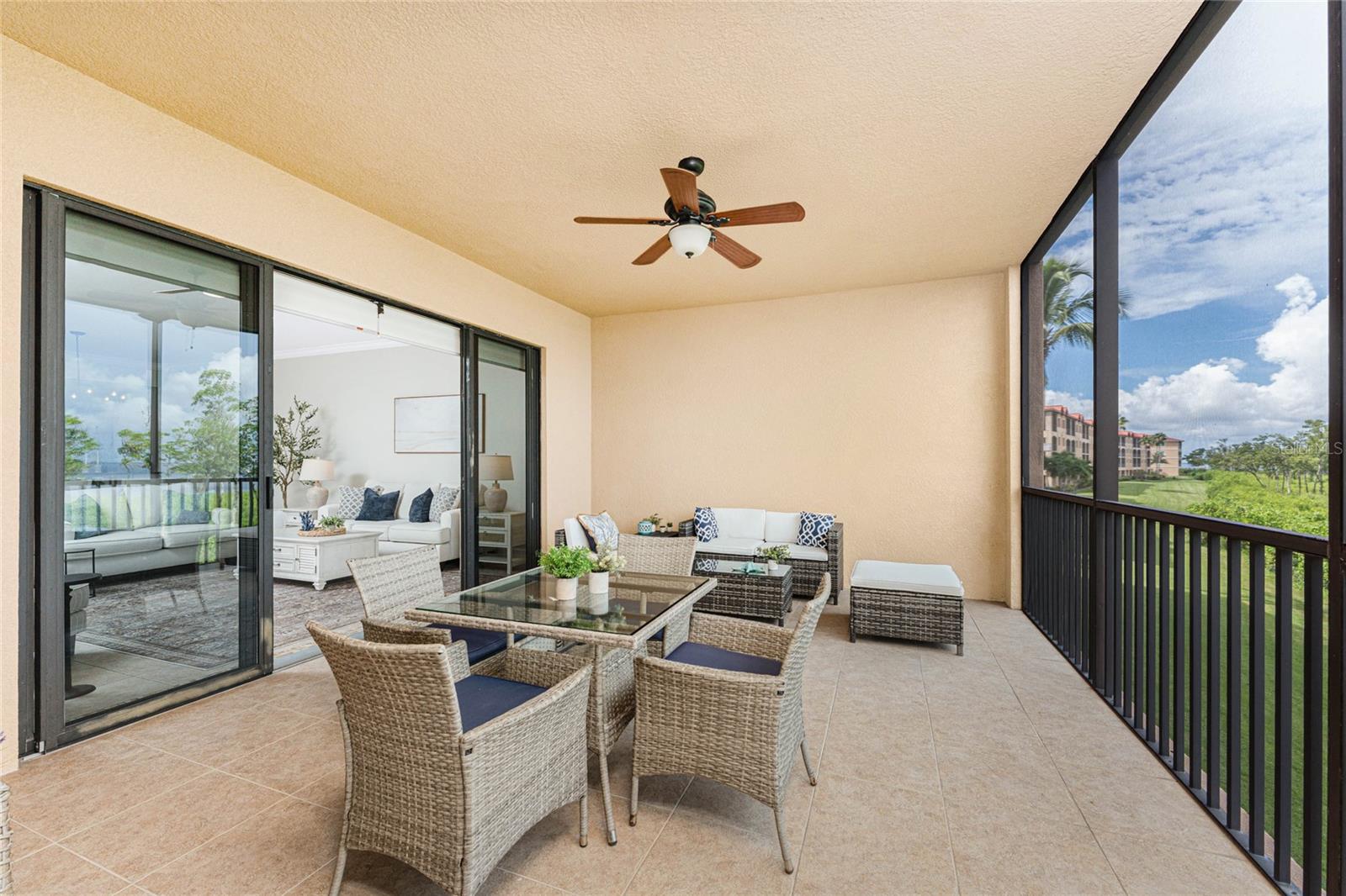 Image 12 of 97 For 87 Vivante Boulevard 8723