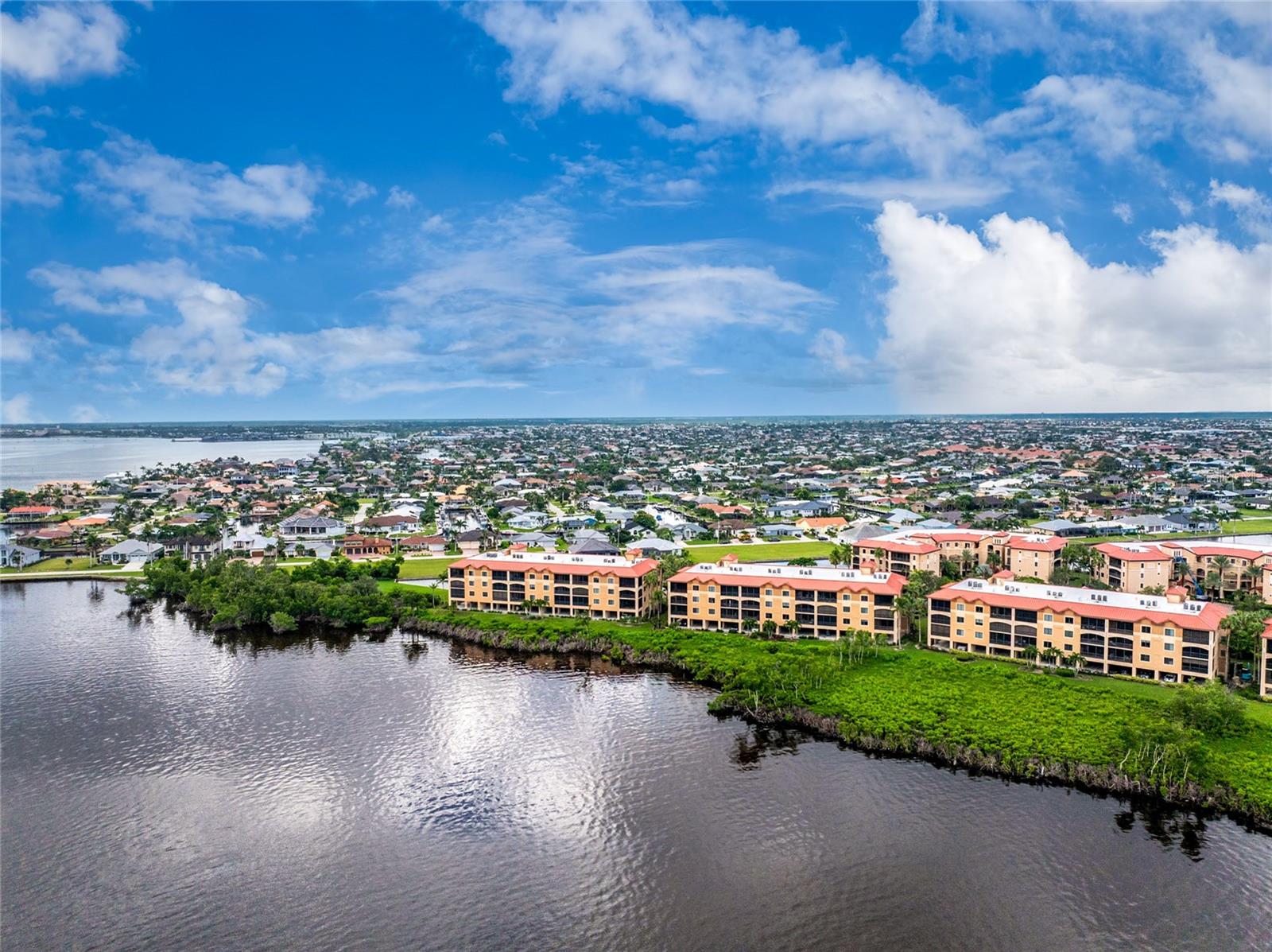 Image 56 of 97 For 87 Vivante Boulevard 8723