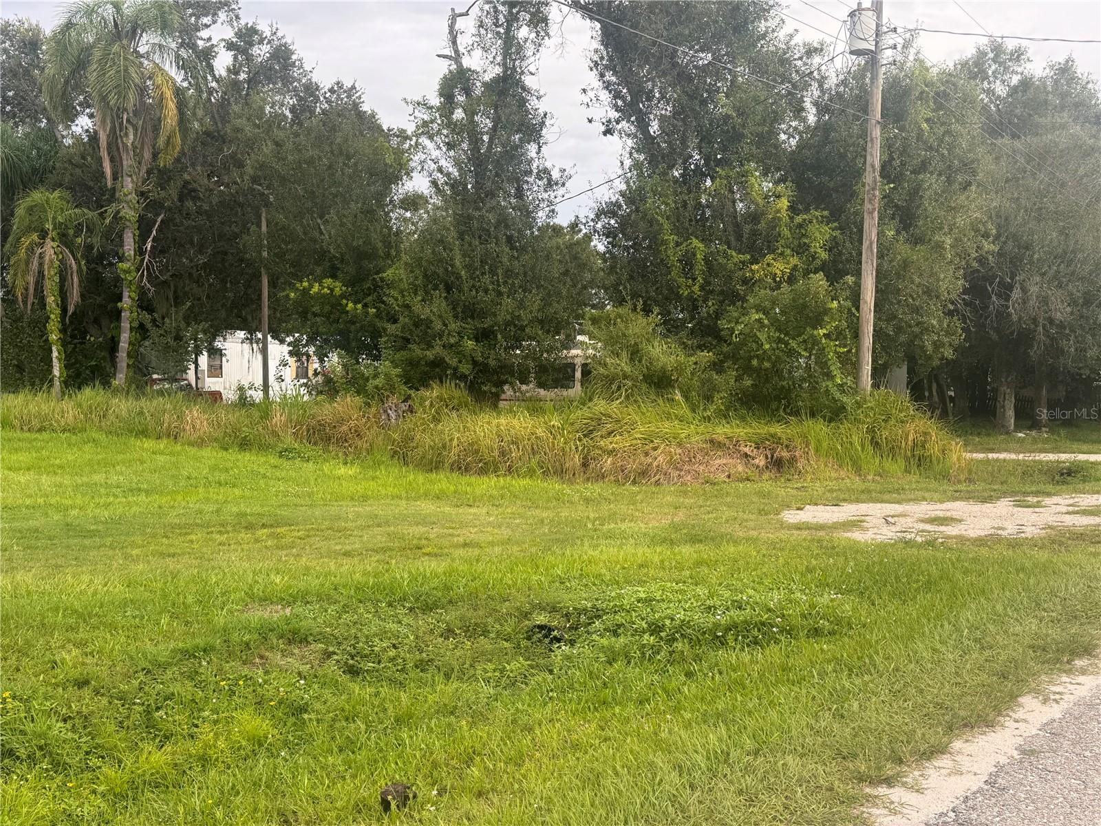 Image 6 of 8 For 3159 Harvey Avenue