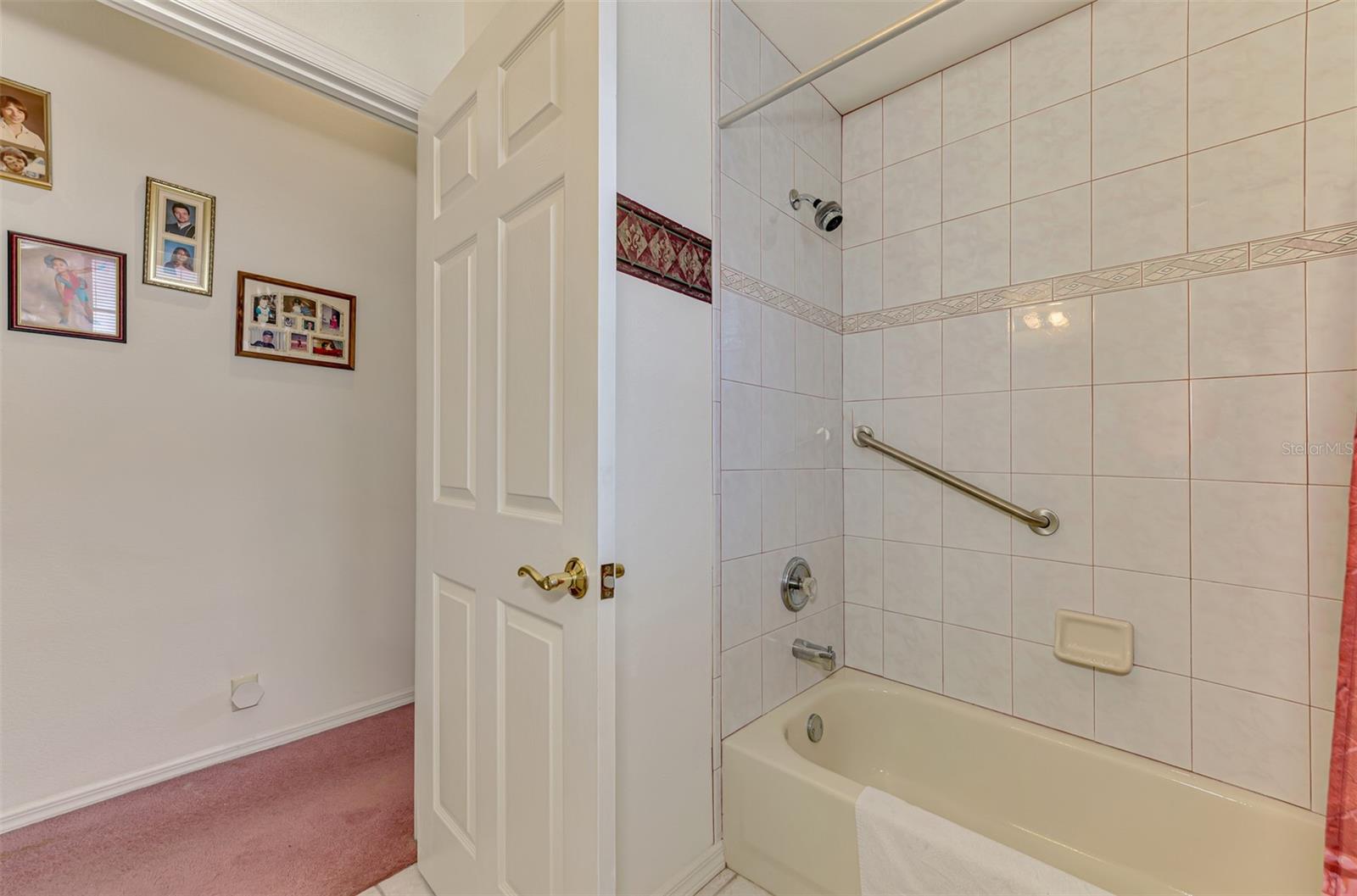 Image 42 of 93 For 8382 Pondview Lane