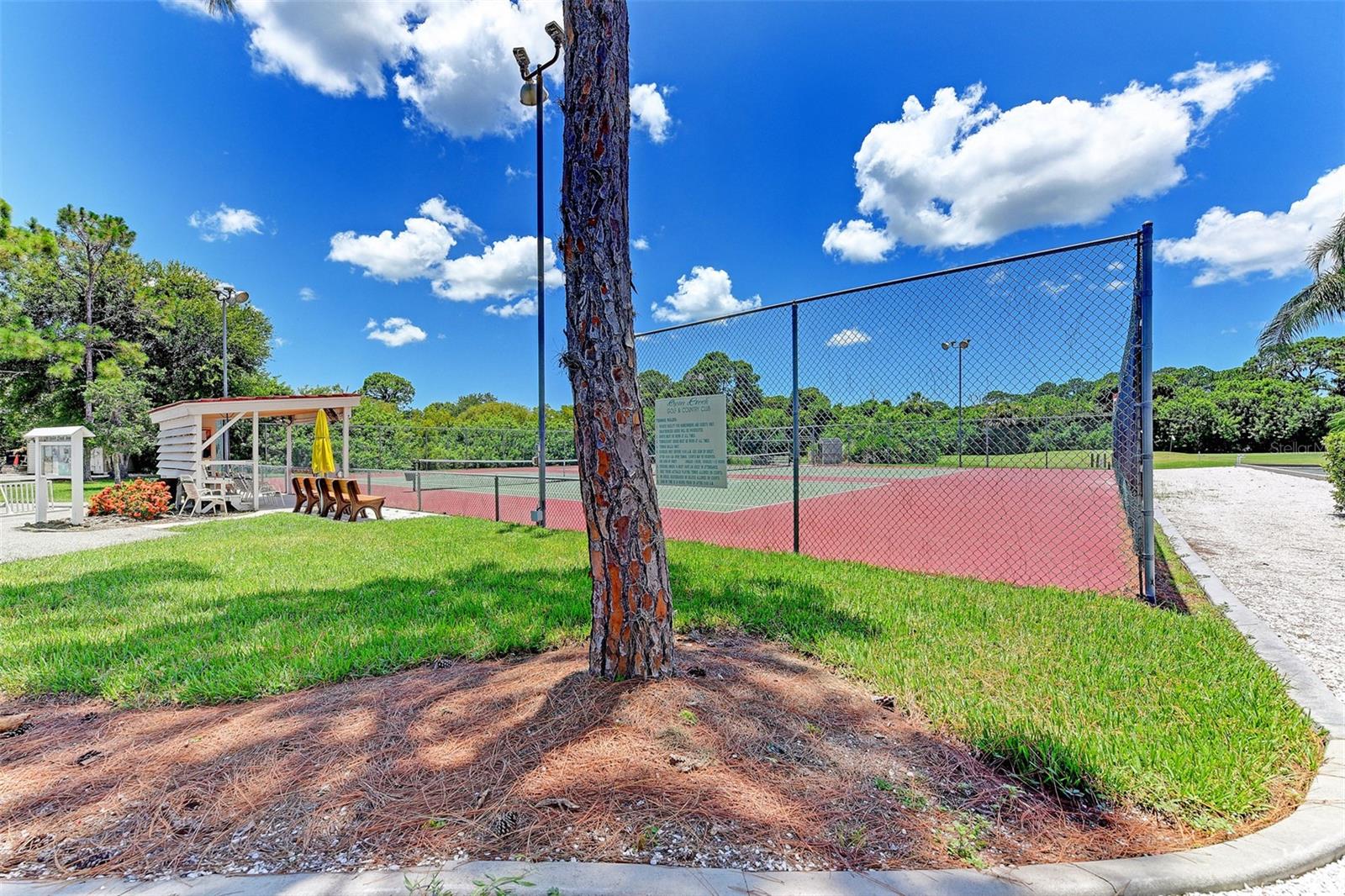 Image 71 of 93 For 8382 Pondview Lane