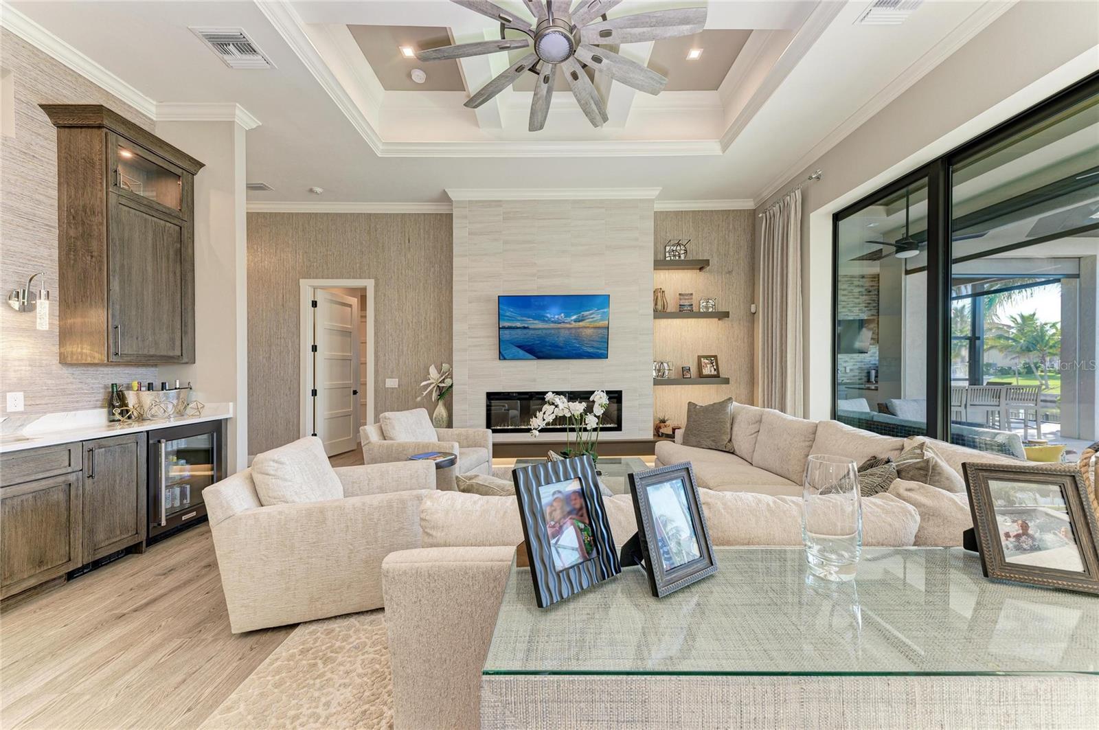 Image 14 of 78 For 2835 Coral Way