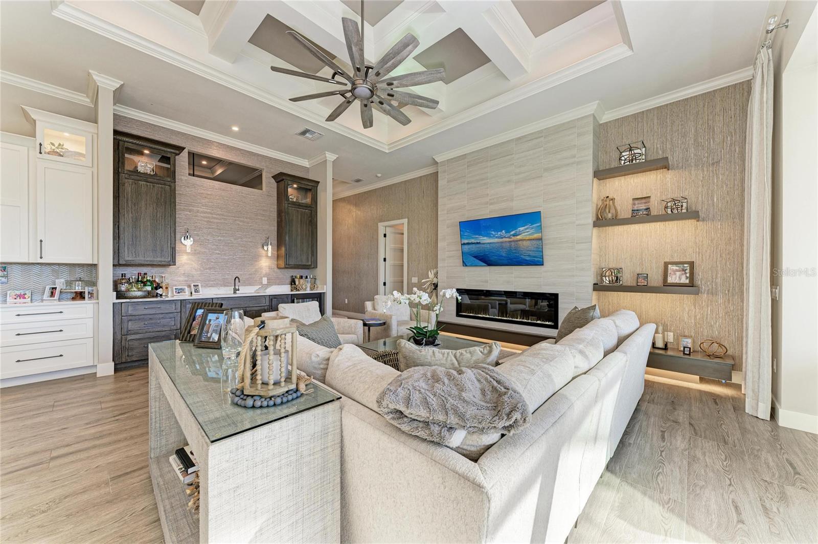 Image 15 of 78 For 2835 Coral Way