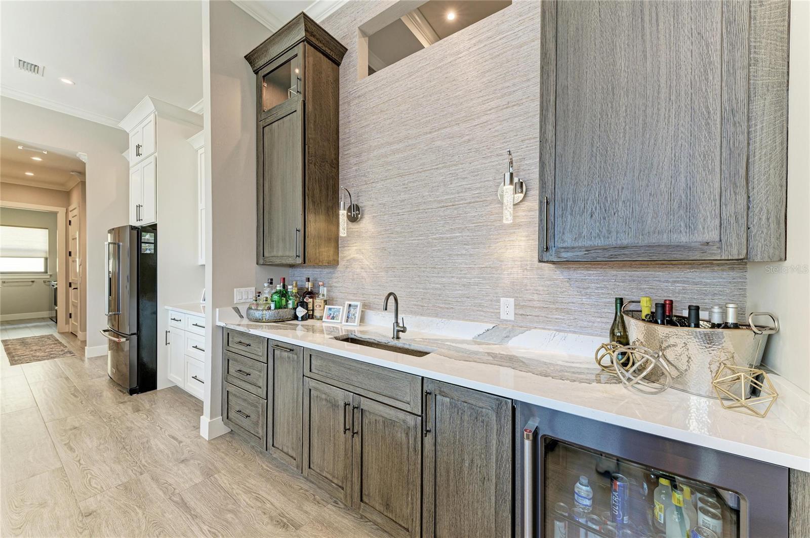 Image 17 of 78 For 2835 Coral Way