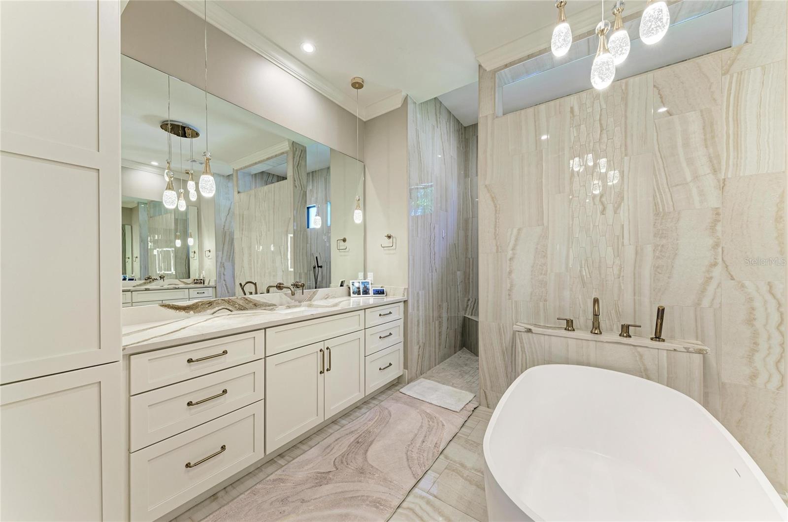 Image 37 of 78 For 2835 Coral Way
