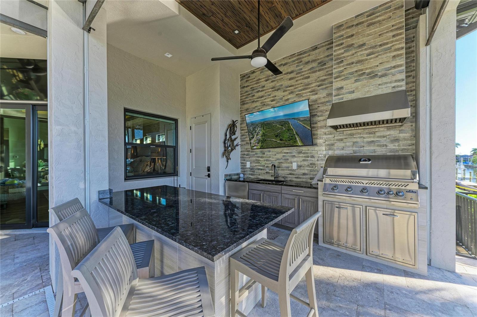 Image 56 of 78 For 2835 Coral Way