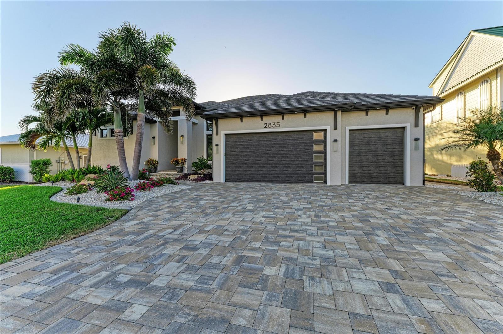 Image 77 of 78 For 2835 Coral Way