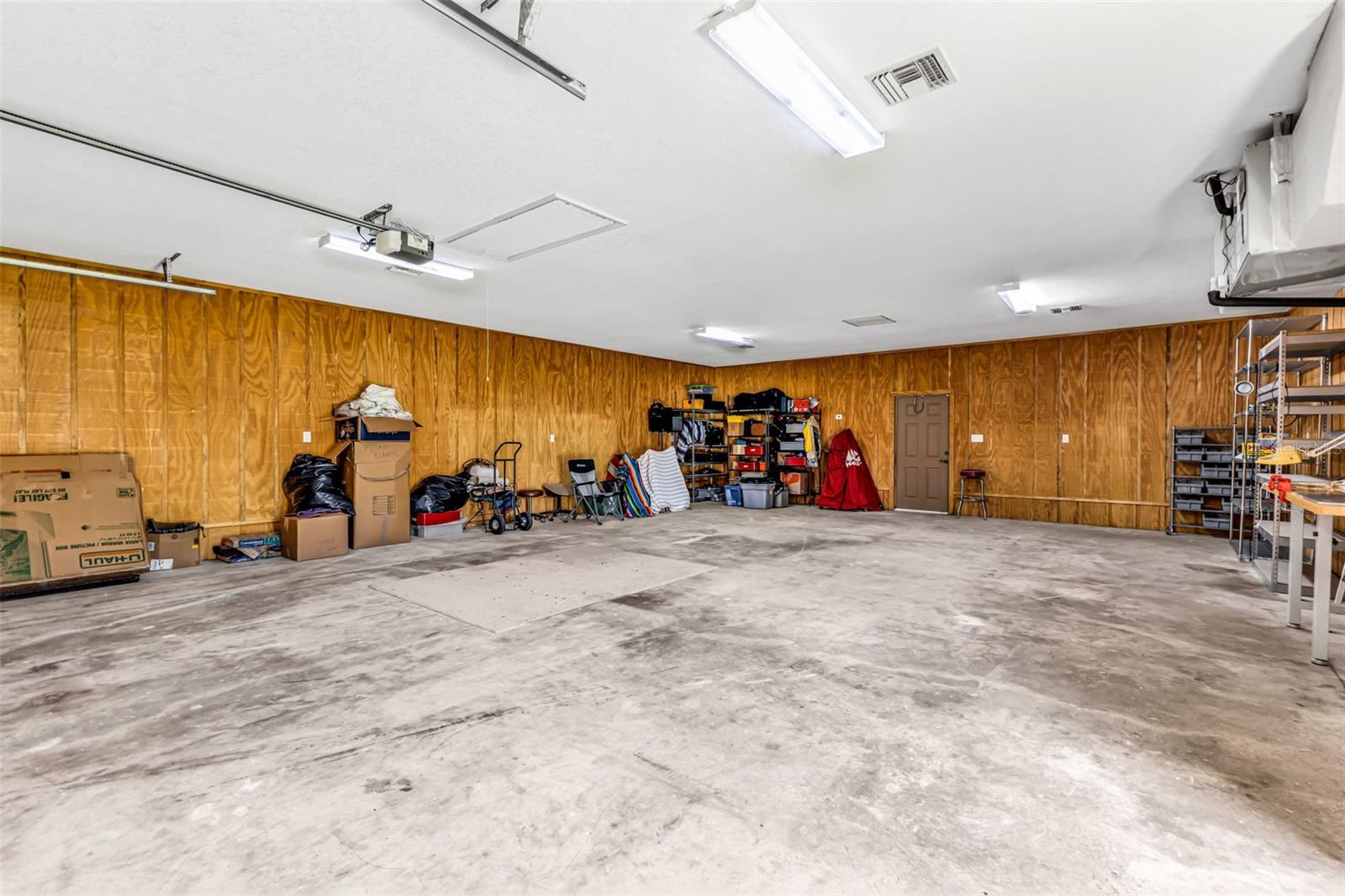 Image 33 of 71 For 3318 Jericho Street