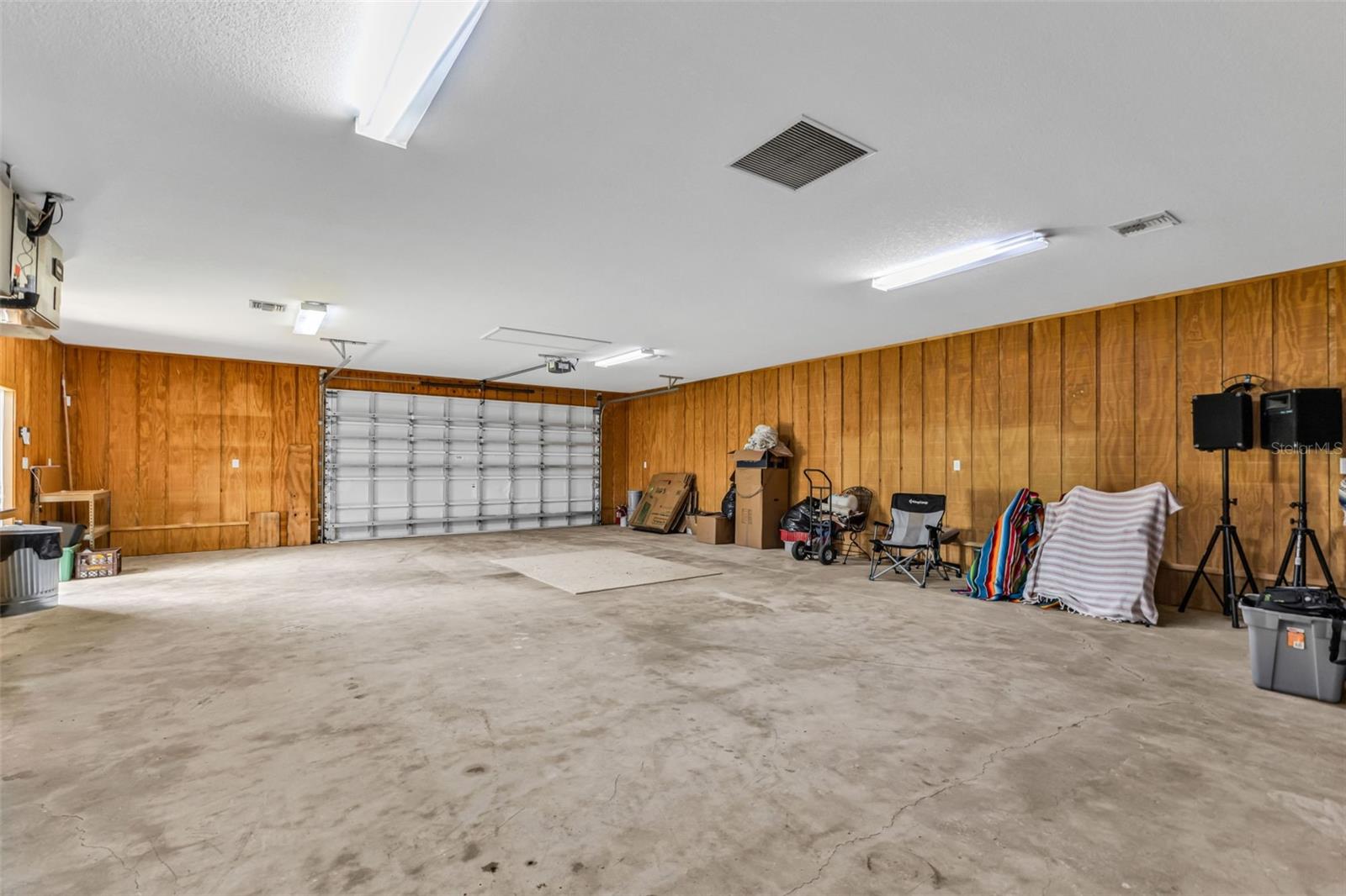 Image 35 of 71 For 3318 Jericho Street