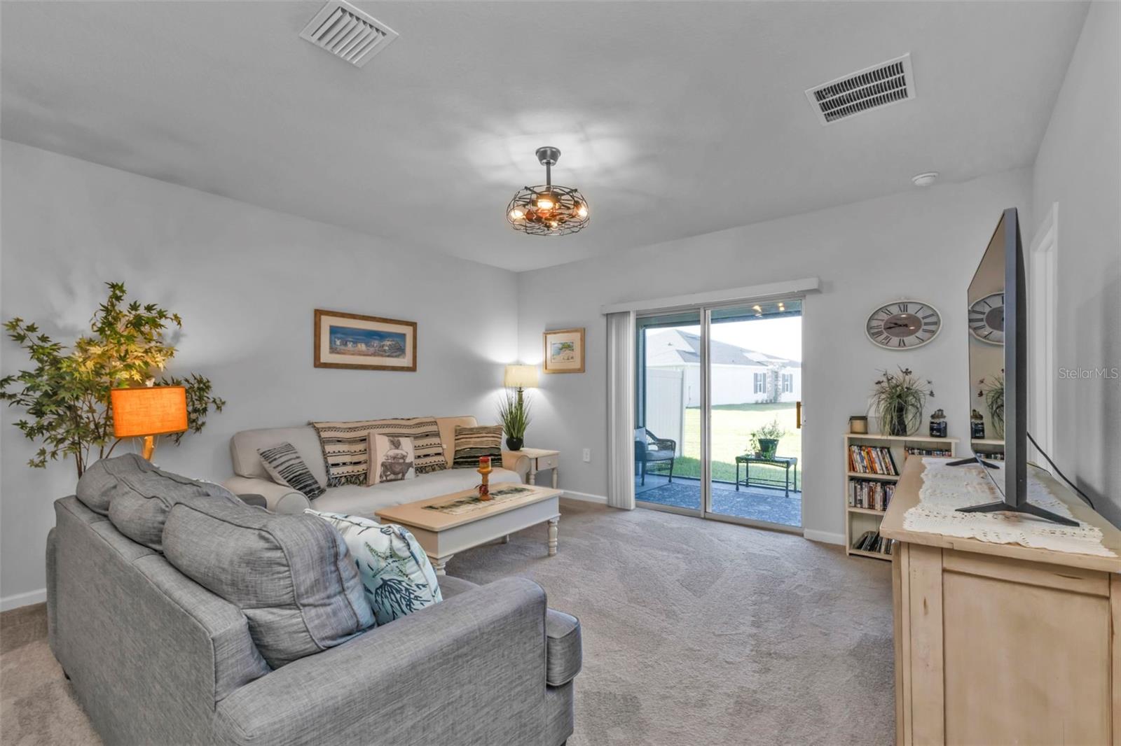 Image 10 of 47 For 16300 Coconut Palm Drive