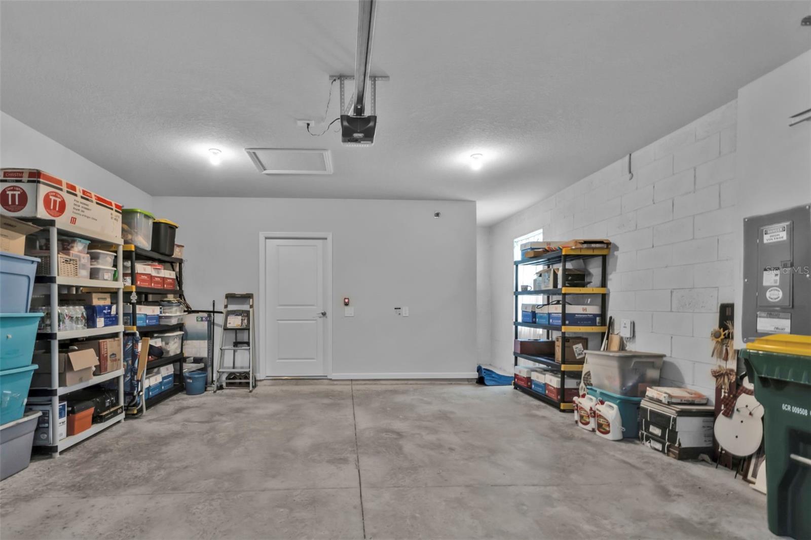 Image 36 of 47 For 16300 Coconut Palm Drive