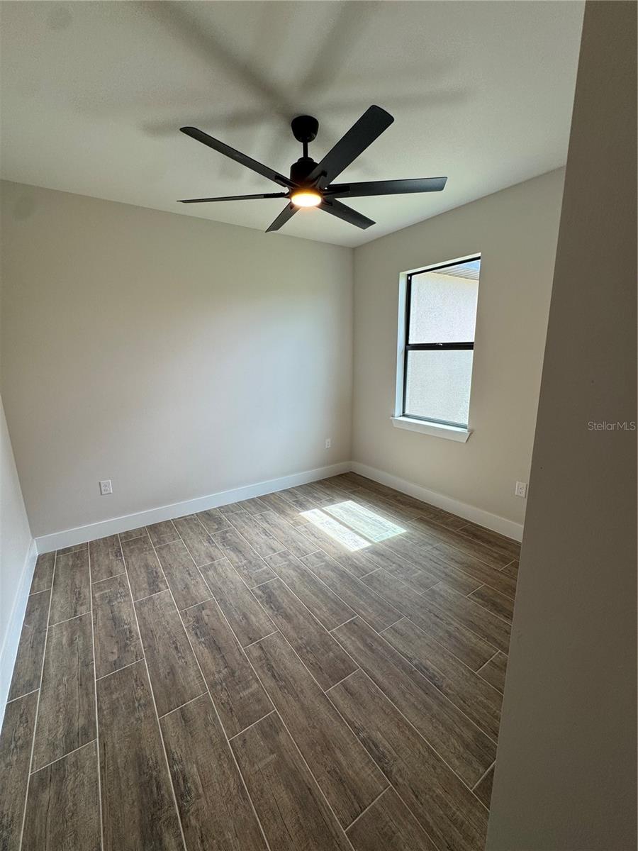 Image 10 of 22 For 13425 Yager Lane