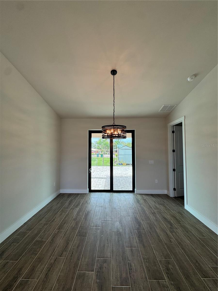 Image 14 of 22 For 13425 Yager Lane