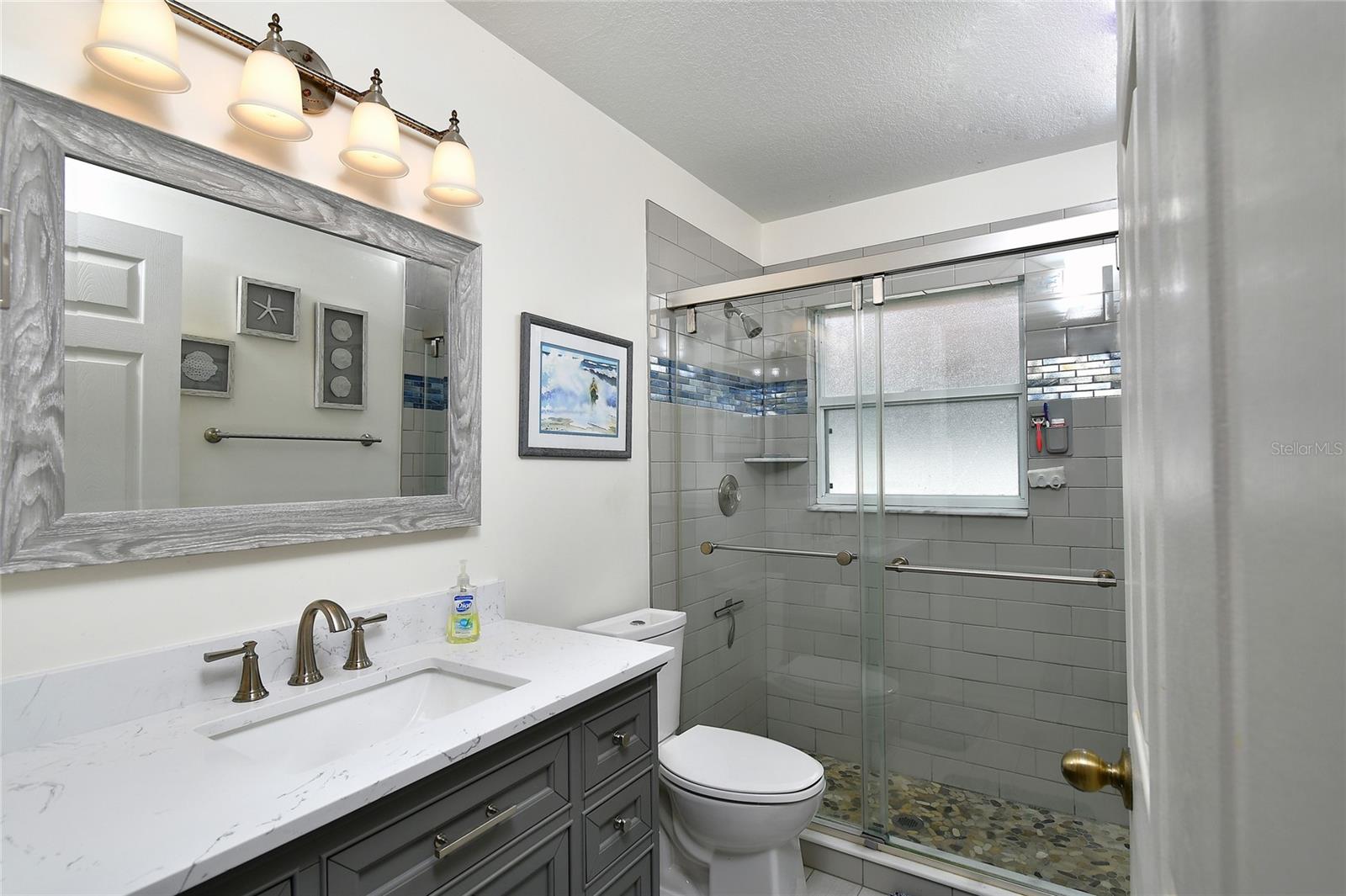 Image 25 of 38 For 2041 King Tarpon Drive