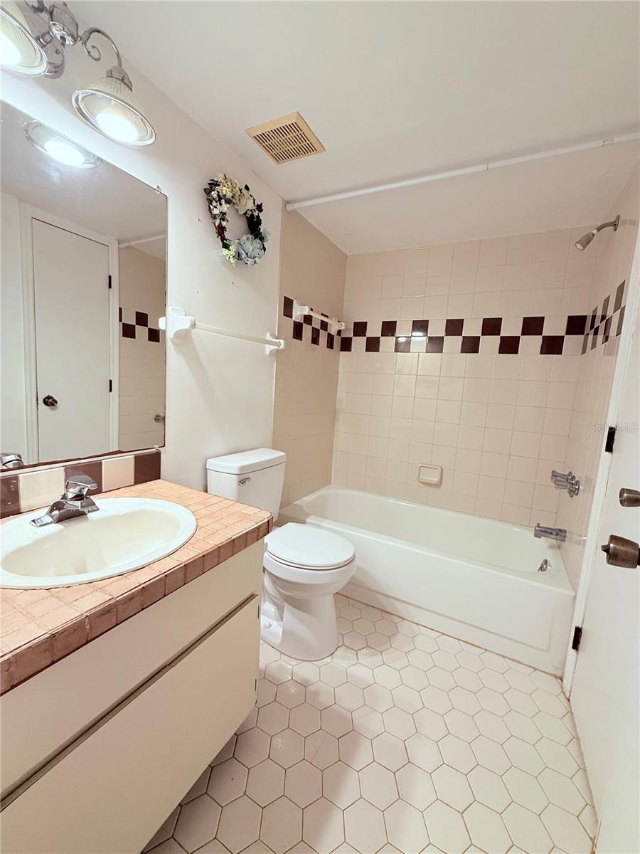 Image 15 of 23 For 22523 Westchester Boulevard A104