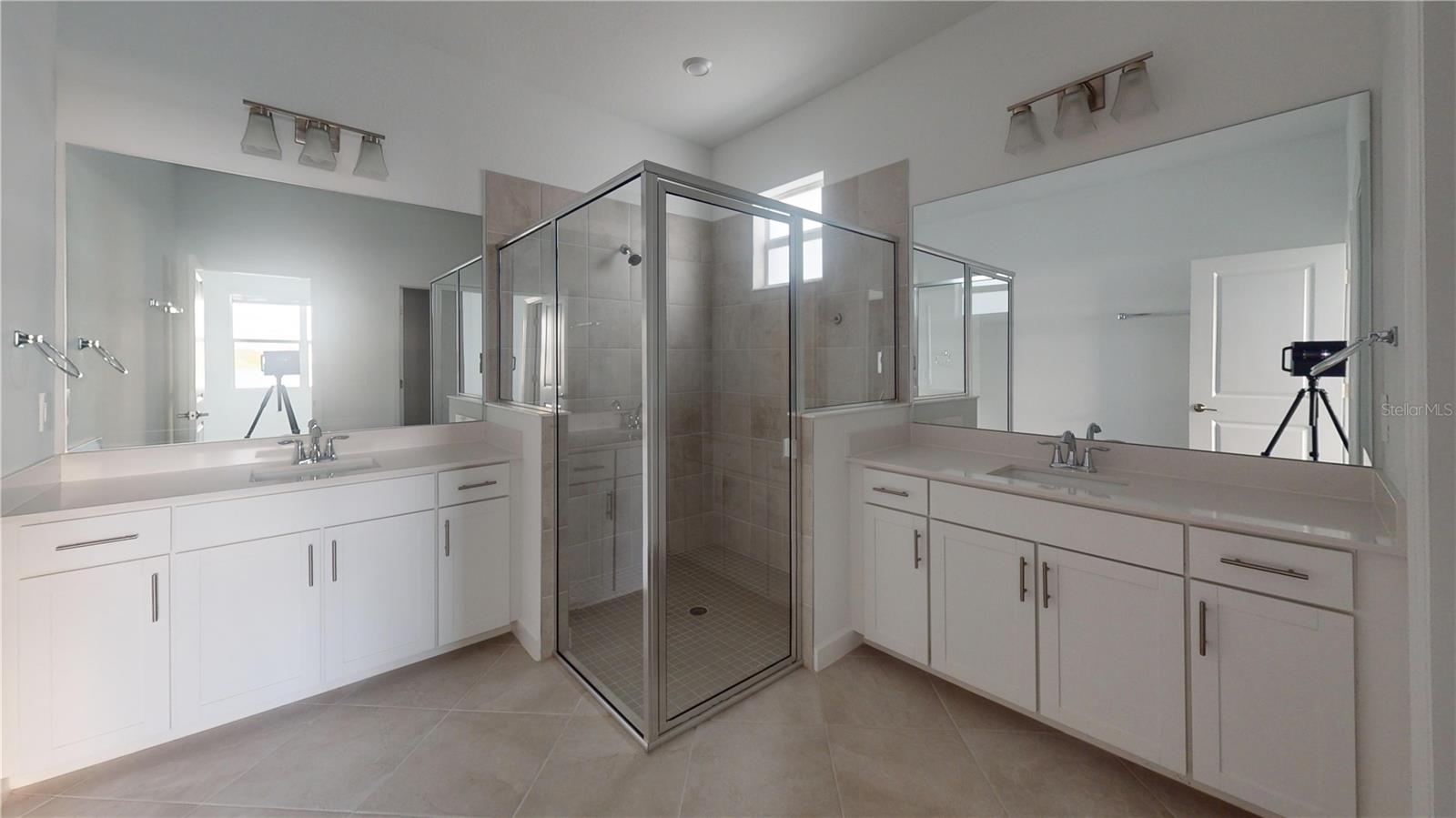 Image 5 of 41 For 8535 Saint Kitts Circle