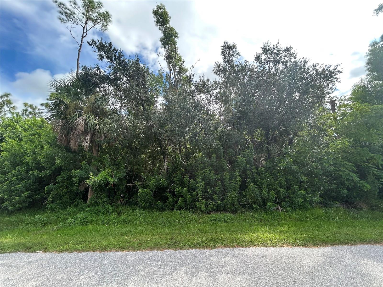 Details for 11279 First Ave, PUNTA GORDA, FL 33955