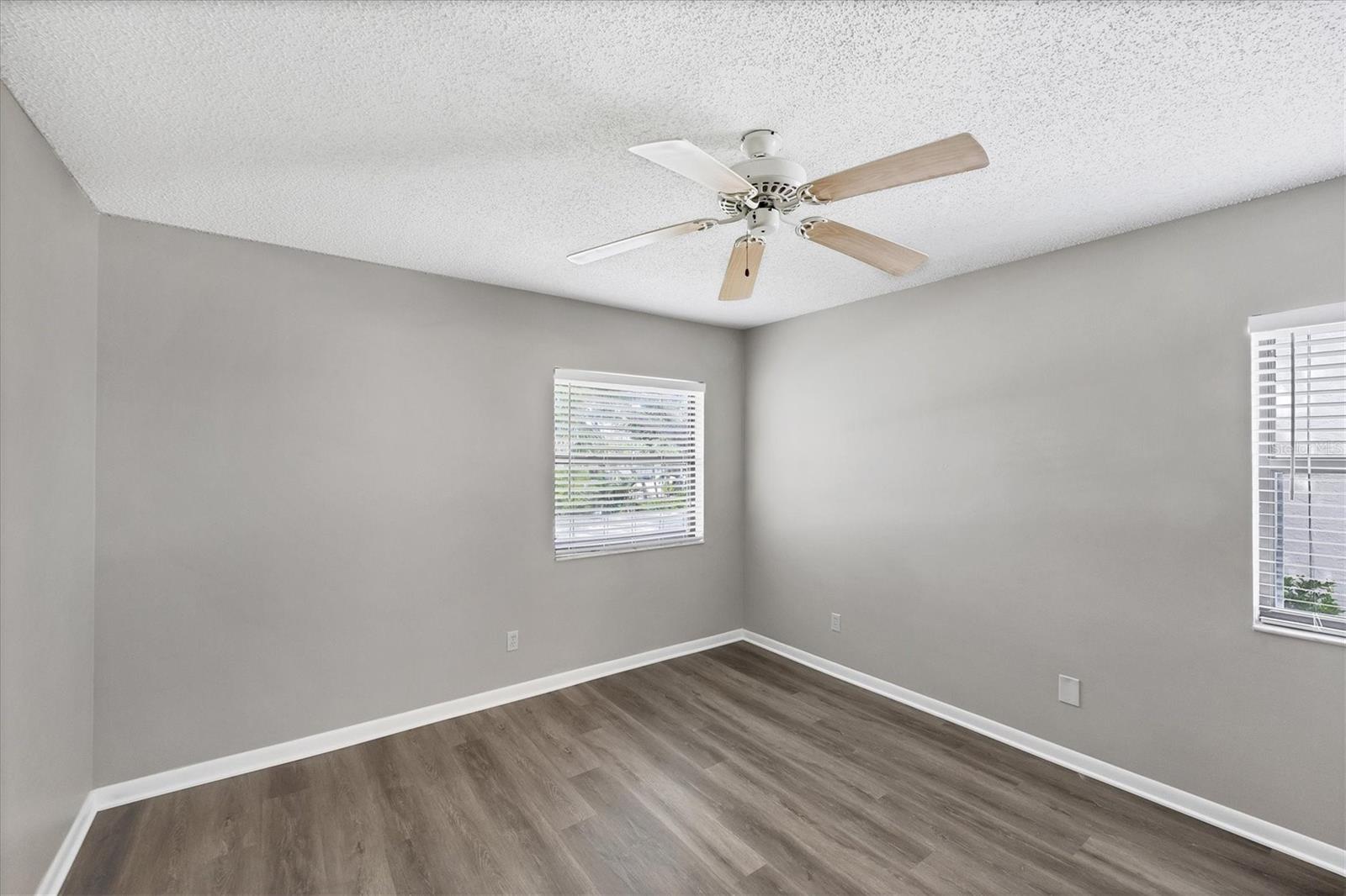 Image 10 of 19 For 626 Bird Bay Drive S 201