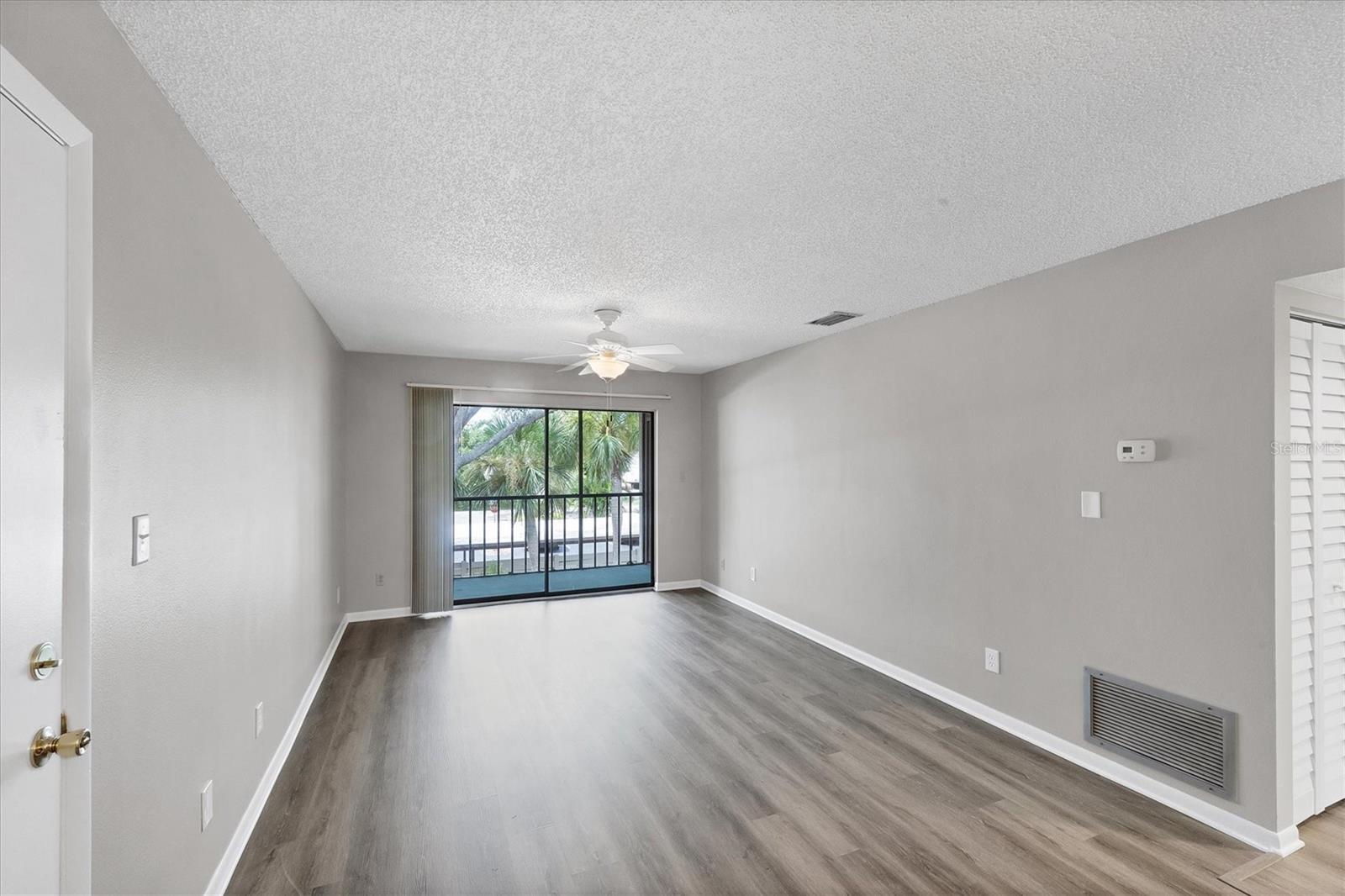 Image 14 of 19 For 626 Bird Bay Drive S 201