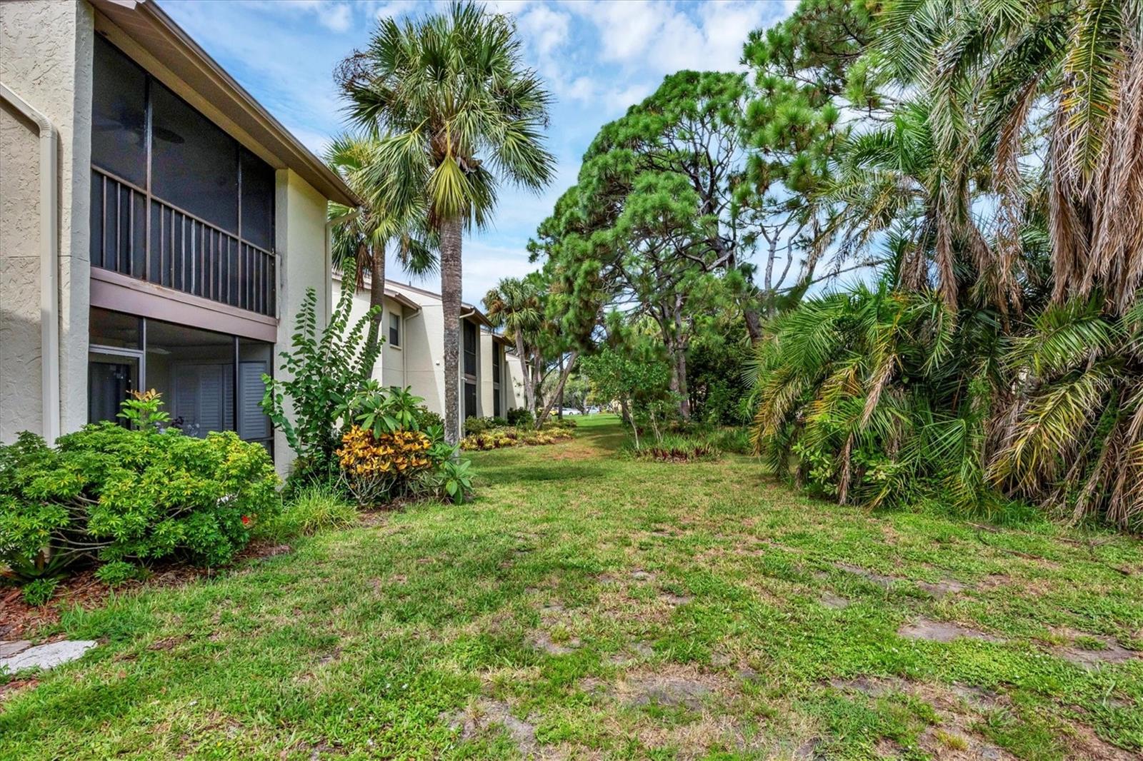 Image 17 of 19 For 626 Bird Bay Drive S 201
