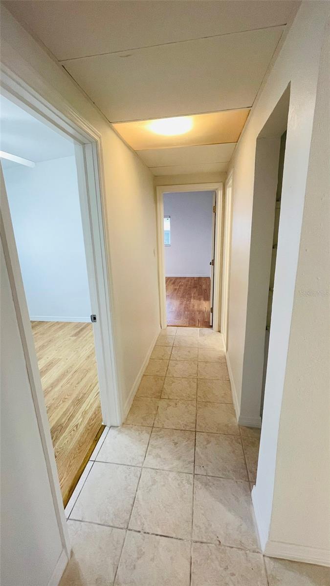 Image 33 of 77 For 4159 Conway Boulevard