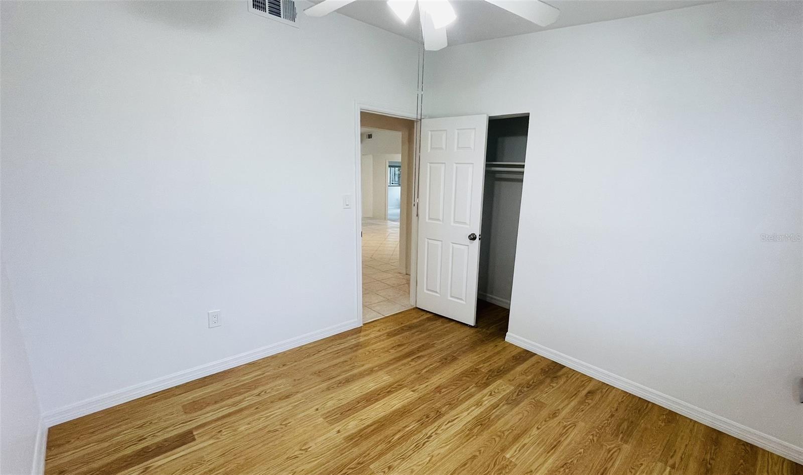 Image 36 of 77 For 4159 Conway Boulevard