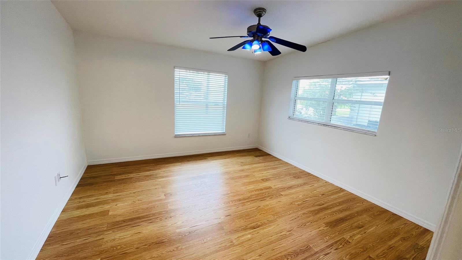 Image 48 of 77 For 4159 Conway Boulevard