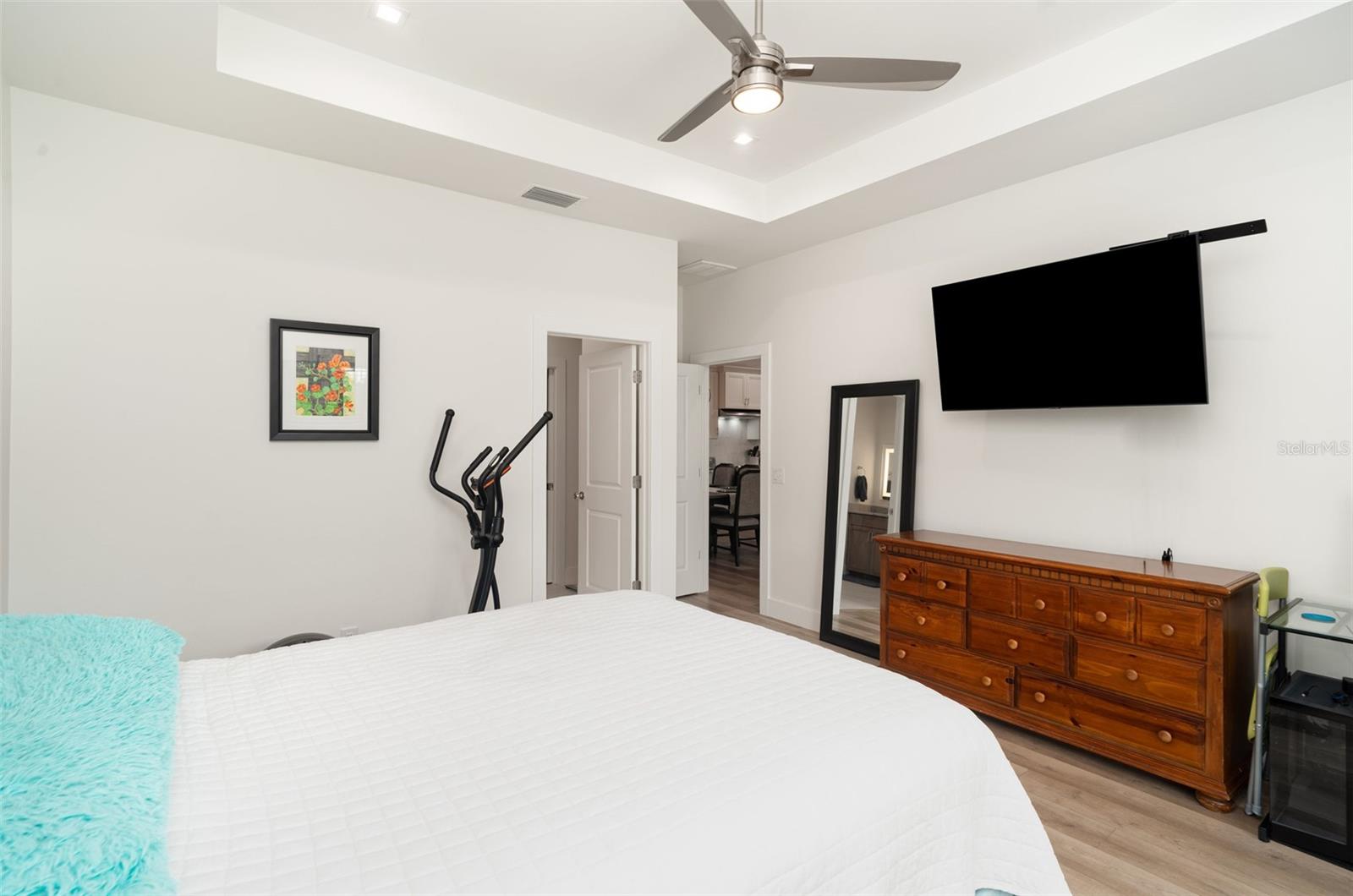 Image 11 of 28 For 29415 Daisy Street
