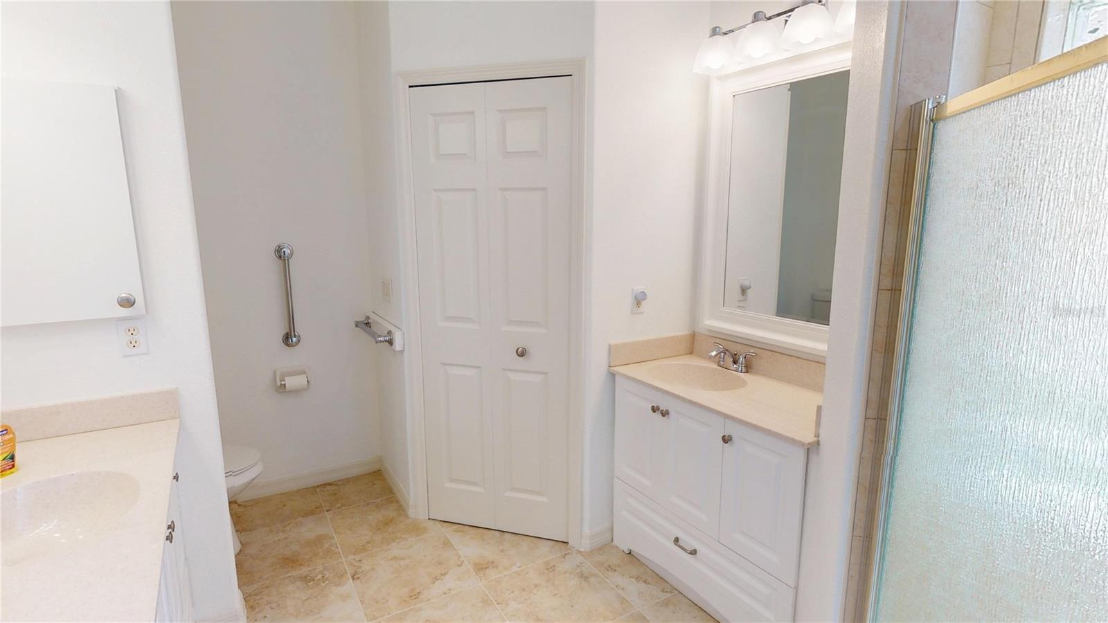 Image 16 of 29 For 26089 Seminole Lakes Boulevard